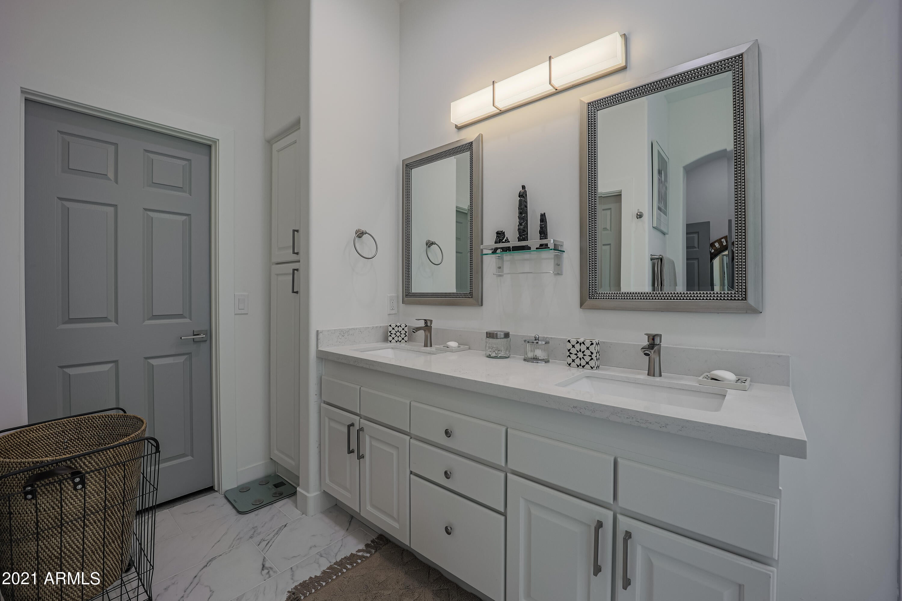 Scottsdale, Arizona, 85255, United States, 2 Bedrooms Bedrooms, ,3 BathroomsBathrooms,Residential,Active,1764547