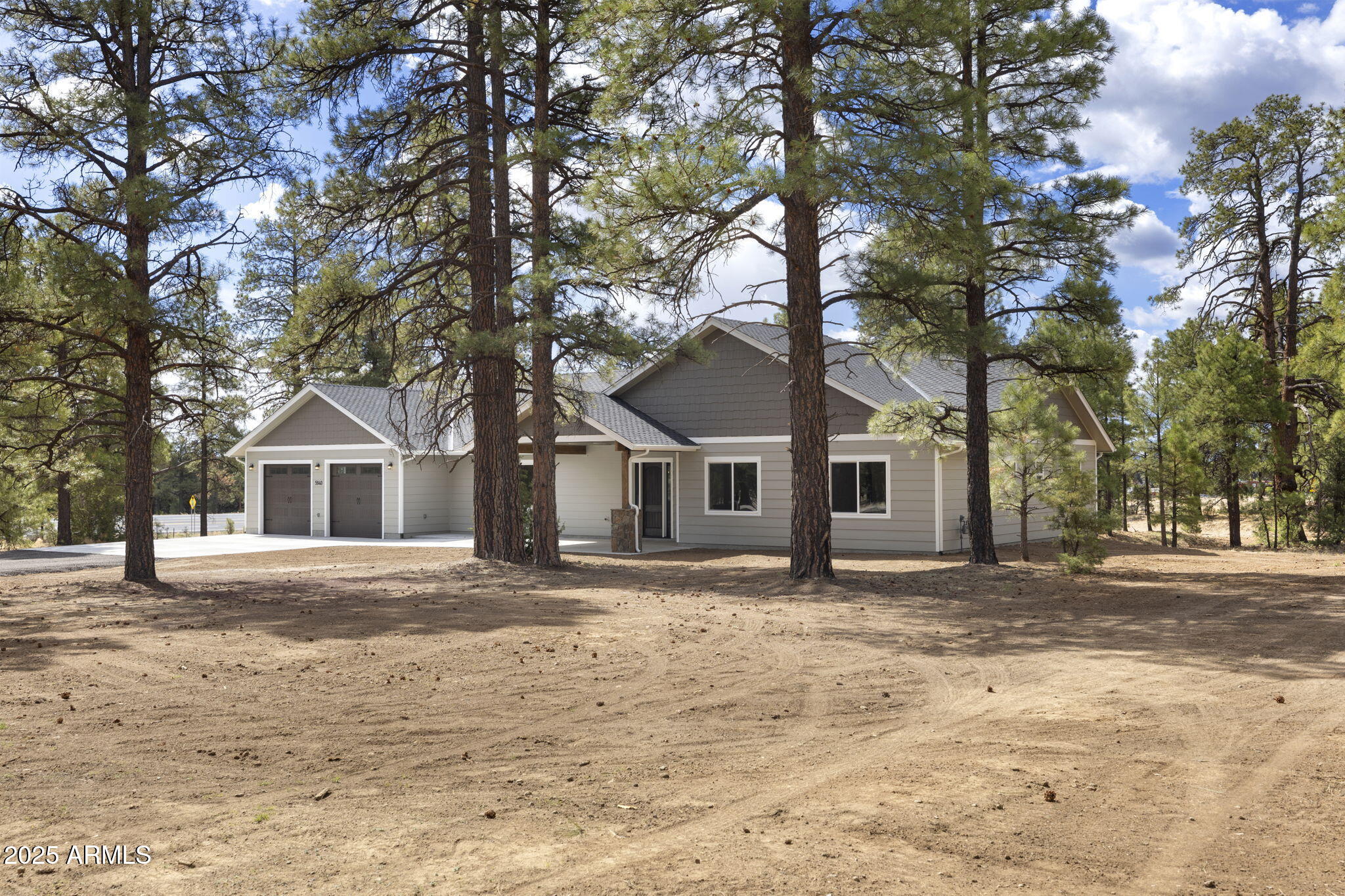 Flagstaff, Arizona, 86004, United States, 4 Bedrooms Bedrooms, ,2 BathroomsBathrooms,Residential,Active,1914817