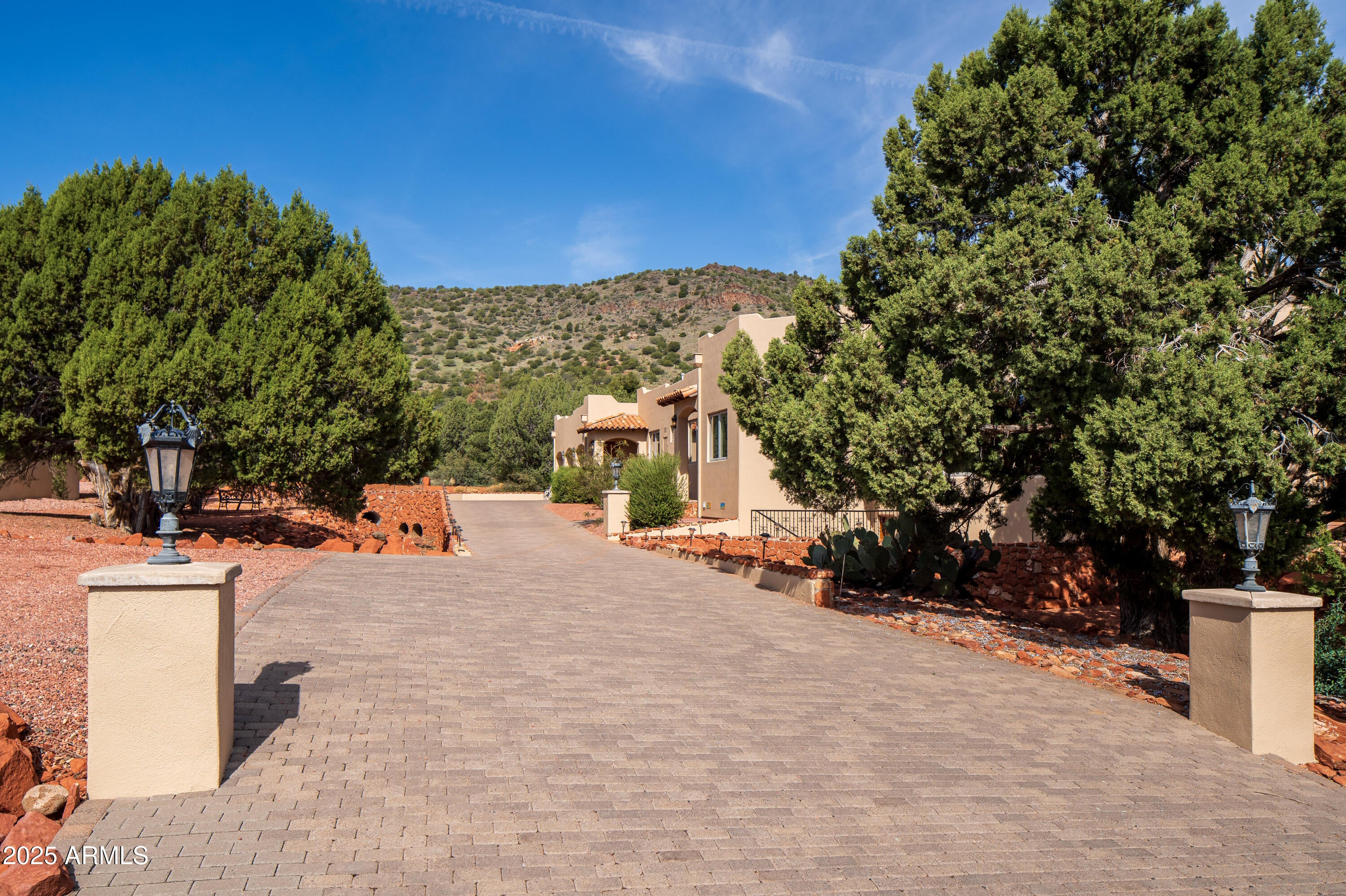 Sedona, Arizona, 86351, United States, 3 Bedrooms Bedrooms, ,3 BathroomsBathrooms,Residential,Active,1926904