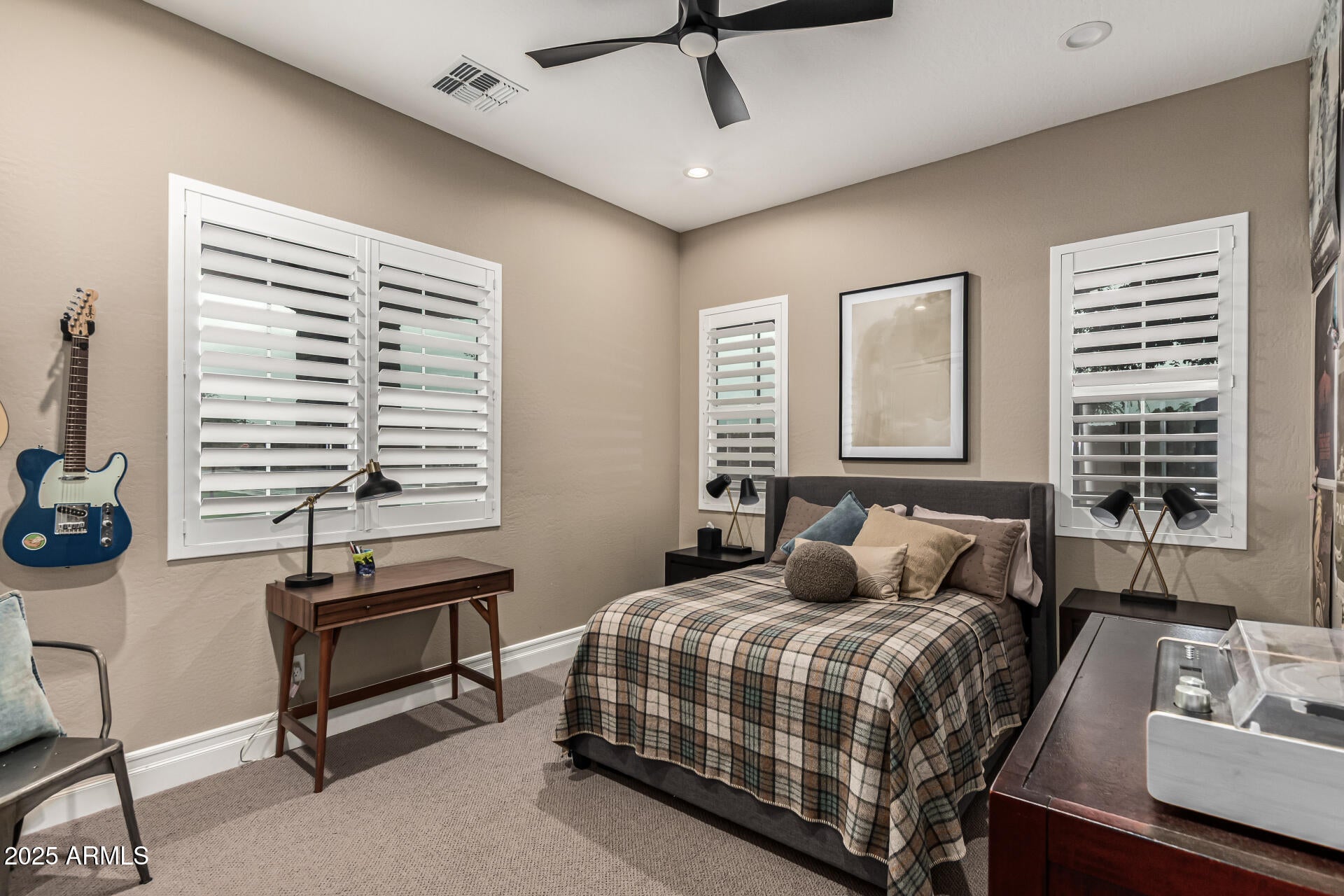 Gilbert, Arizona, 85297, United States, 3 Bedrooms Bedrooms, ,3 BathroomsBathrooms,Residential,Active,2007930