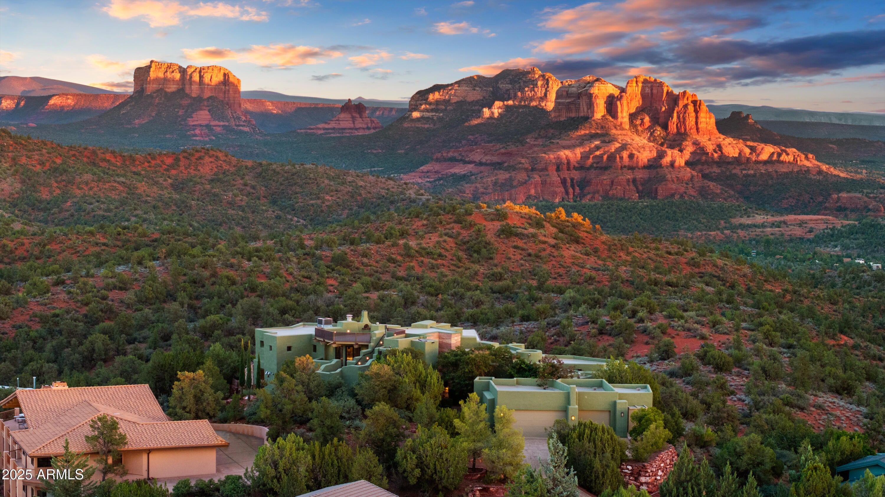 Sedona, Arizona, 86336, United States, 3 Bedrooms Bedrooms, ,6 BathroomsBathrooms,Residential,Active,1944279