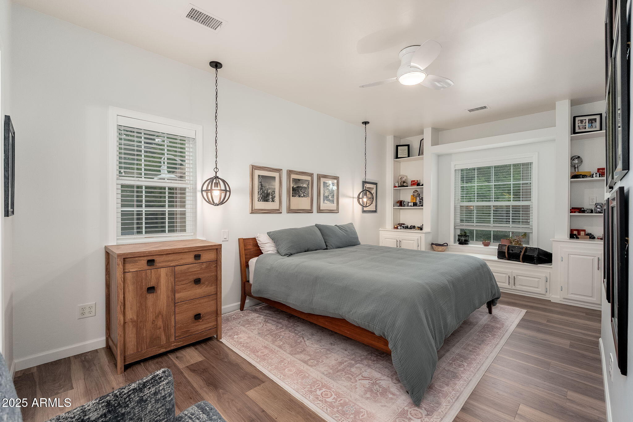 Flagstaff, Arizona, 86004, United States, 5 Bedrooms Bedrooms, ,4 BathroomsBathrooms,Residential,Active,1894165