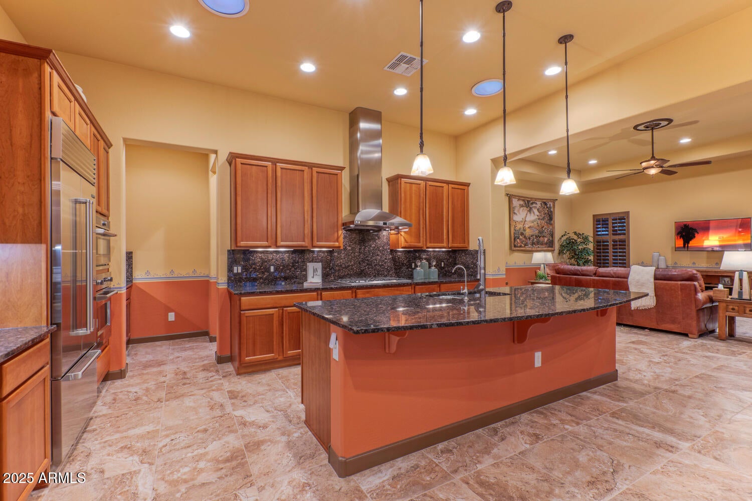 Goodyear, Arizona, 85395, United States, 4 Bedrooms Bedrooms, ,4 BathroomsBathrooms,Residential,Pending,1969760