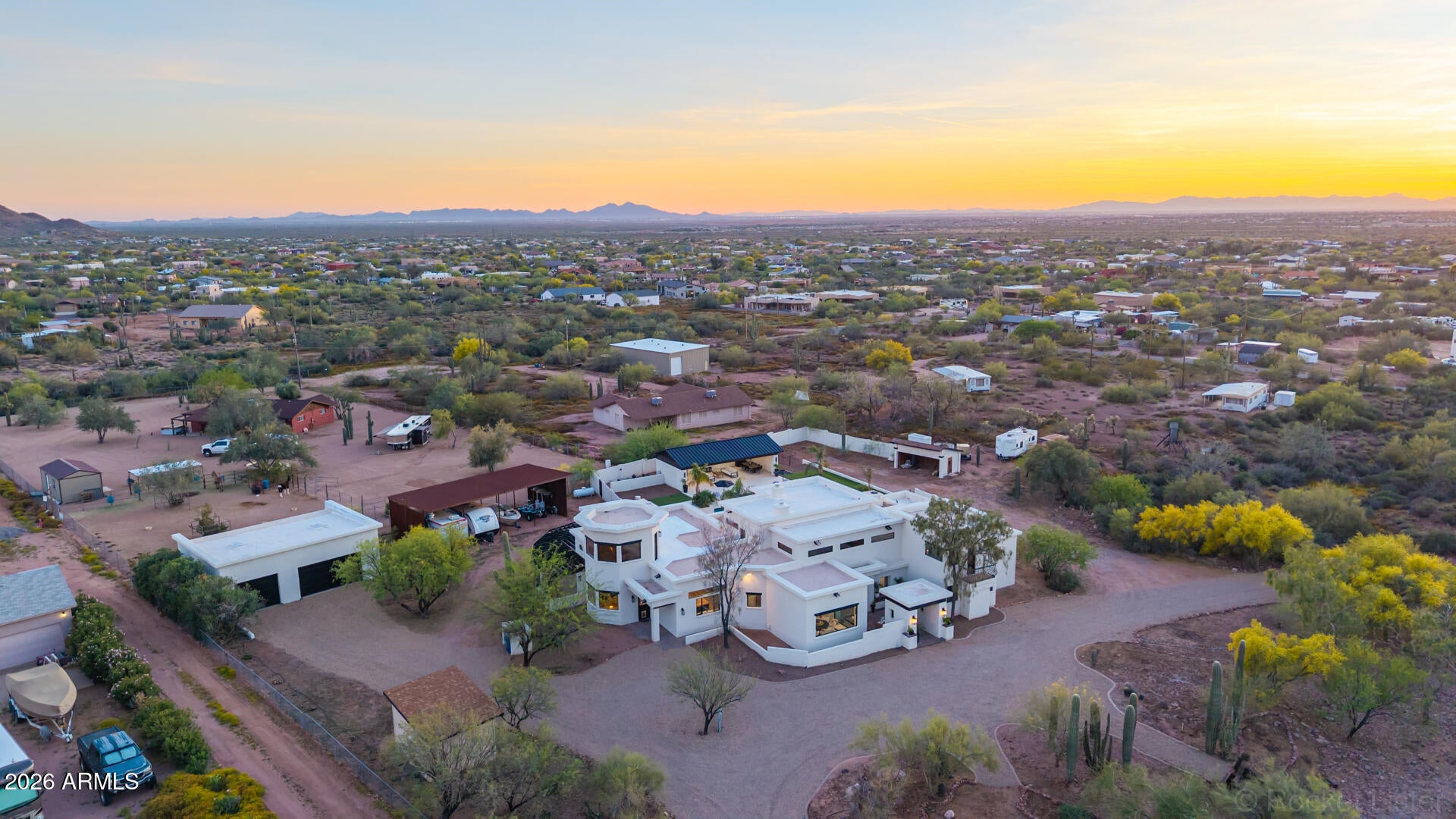 Apache Junction, Arizona, 85119, United States, 4 Bedrooms Bedrooms, ,4 BathroomsBathrooms,Residential,Active,2030090