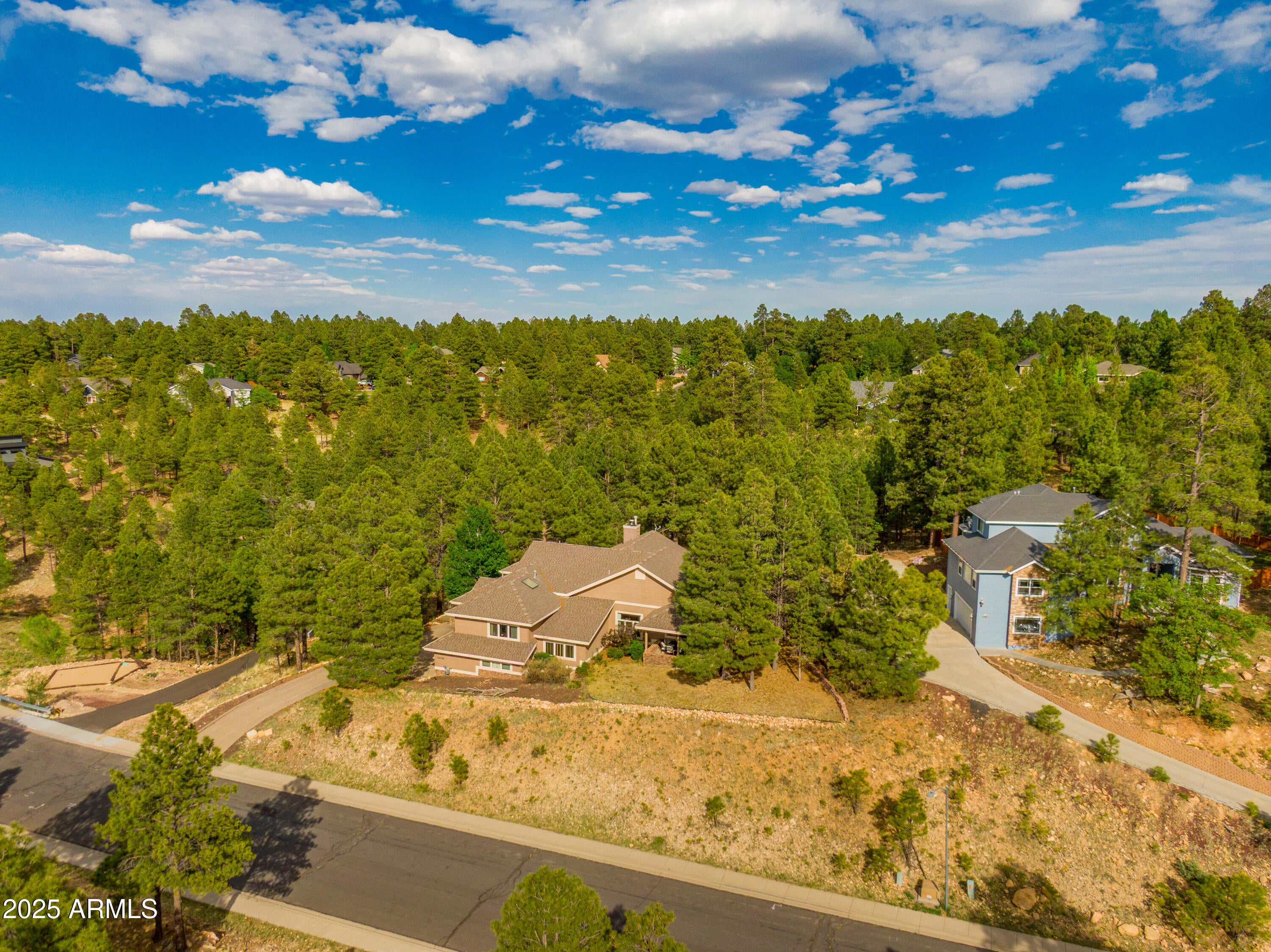 Flagstaff, Arizona, 86004, United States, 5 Bedrooms Bedrooms, ,5 BathroomsBathrooms,Residential,Active,1834471