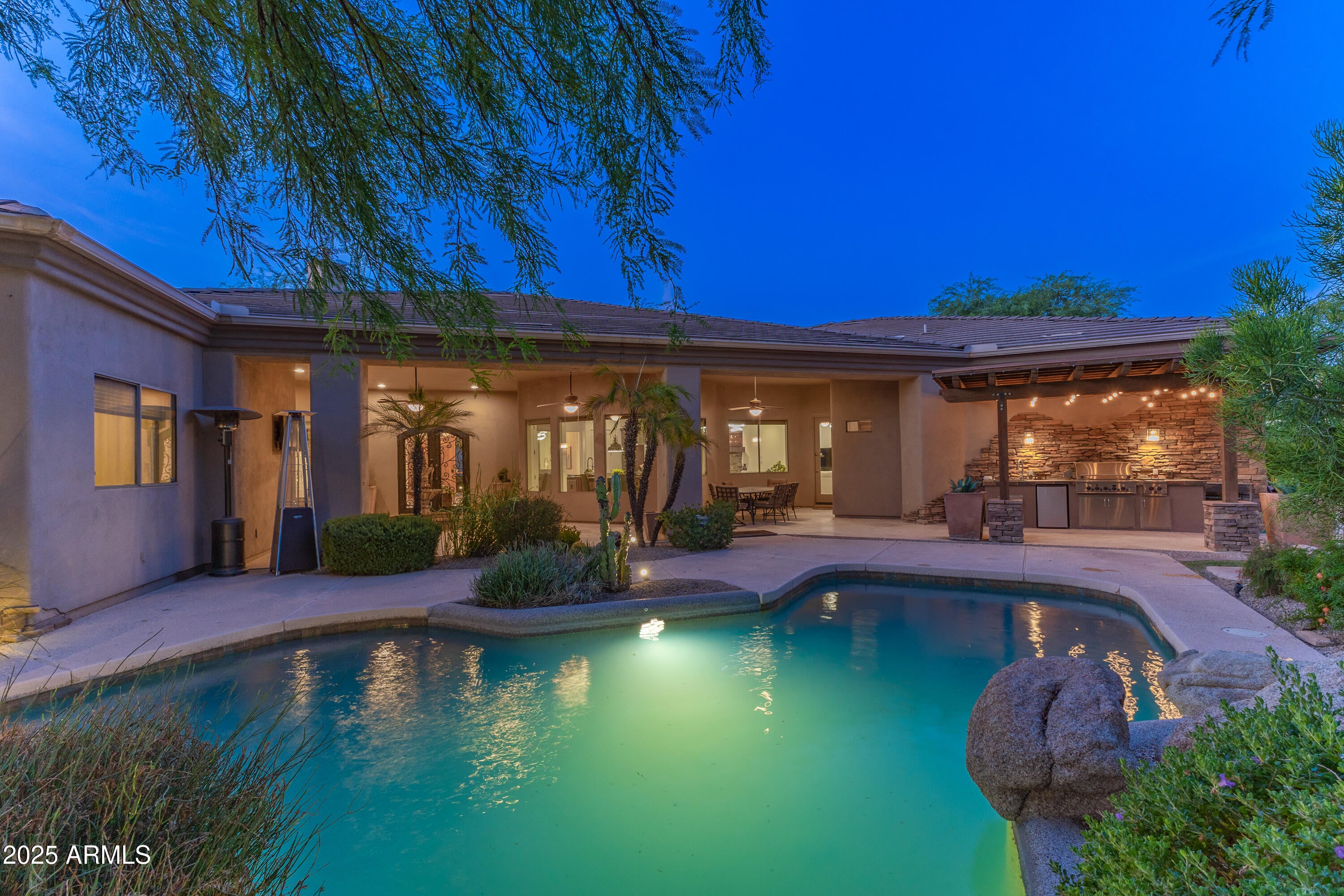 Scottsdale, Arizona, 85260, United States, 5 Bedrooms Bedrooms, ,5 BathroomsBathrooms,Residential,Active,1941373