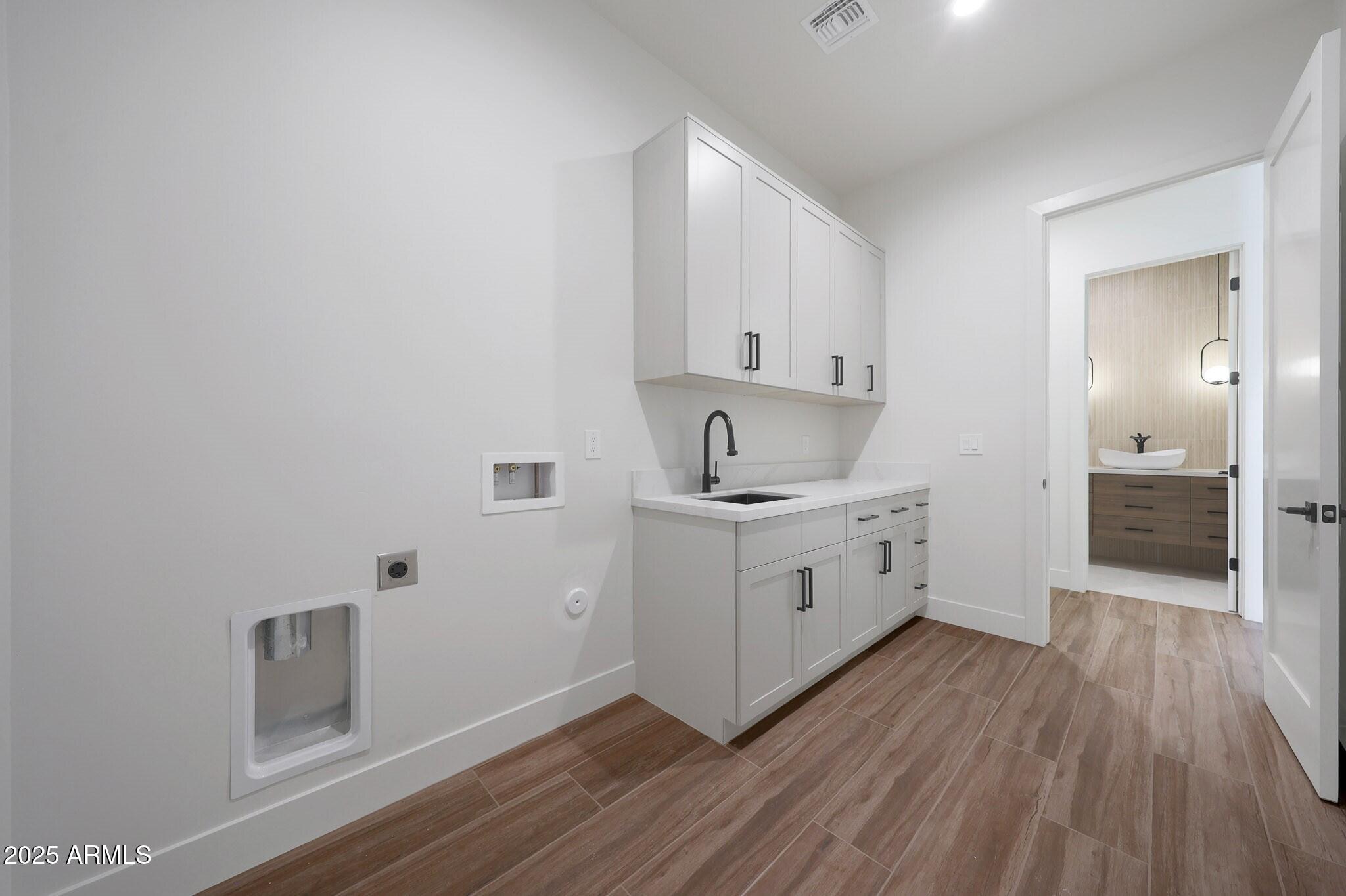 Scottsdale, Arizona, 85262, United States, 4 Bedrooms Bedrooms, ,4 BathroomsBathrooms,Residential,Active,1922679