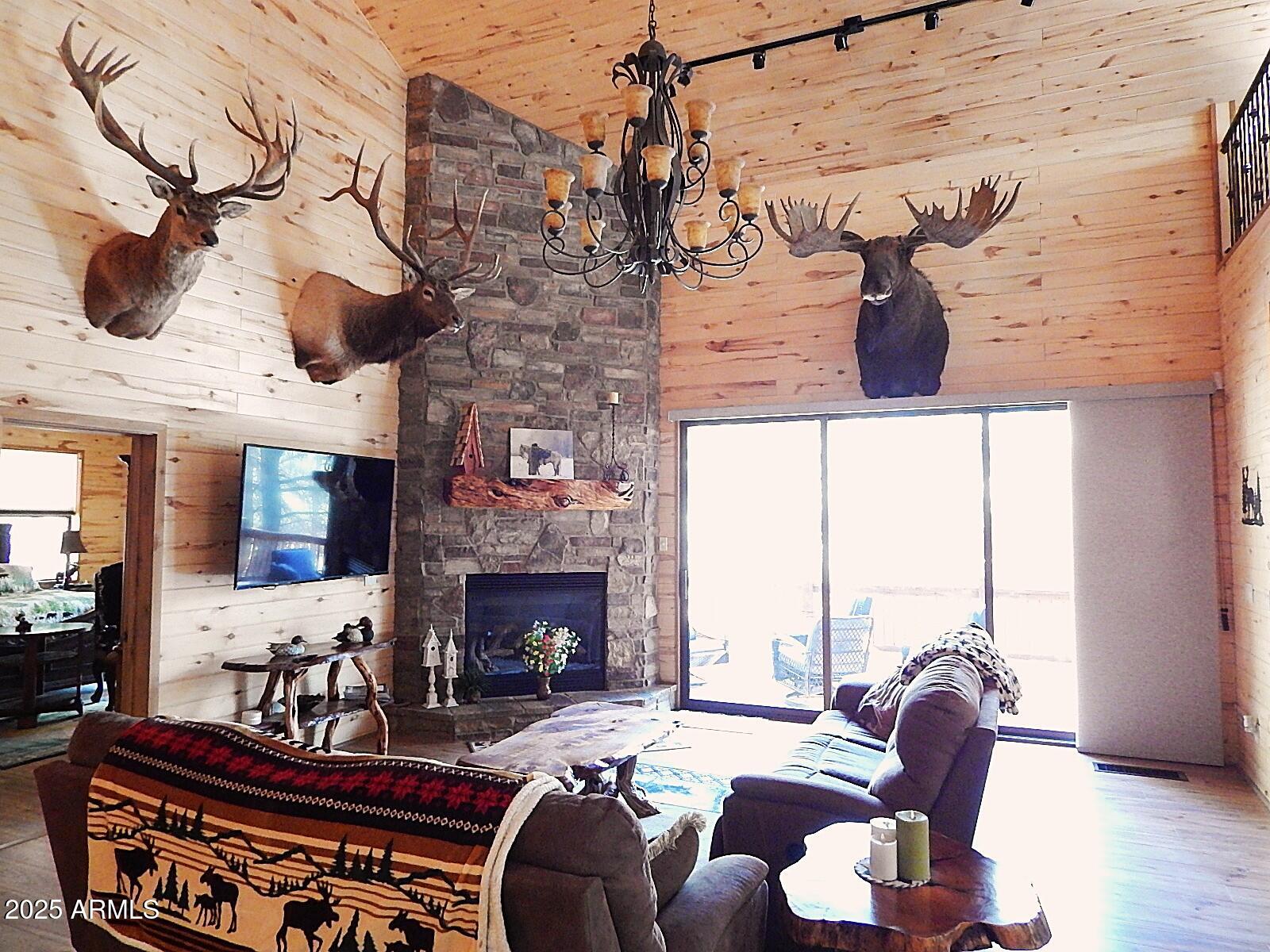 Forest Lakes, Arizona, 85931, United States, 4 Bedrooms Bedrooms, ,4 BathroomsBathrooms,Residential,Active,1771475