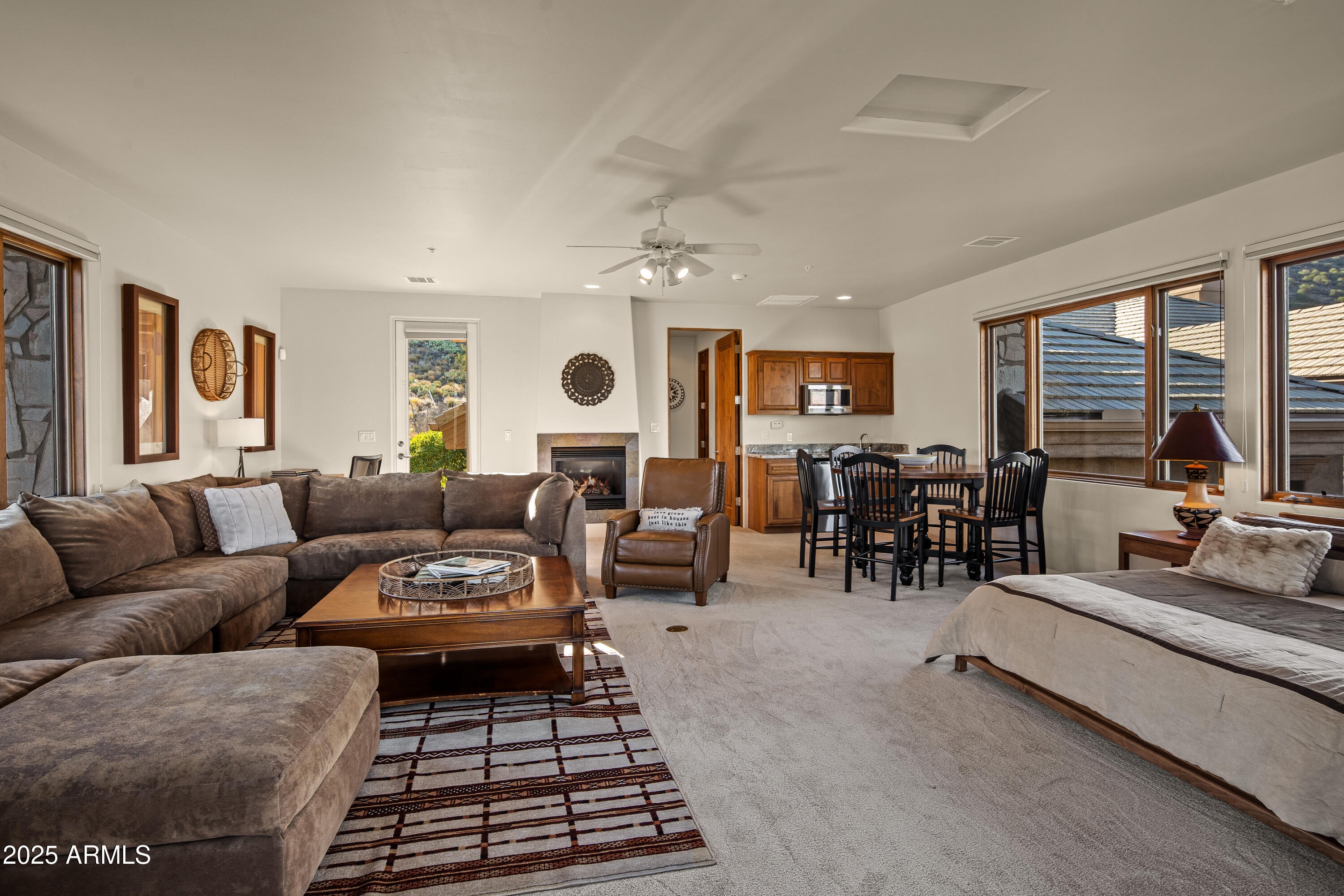 Sedona, Arizona, 86351, United States, 4 Bedrooms Bedrooms, ,5 BathroomsBathrooms,Residential,Active,1959519