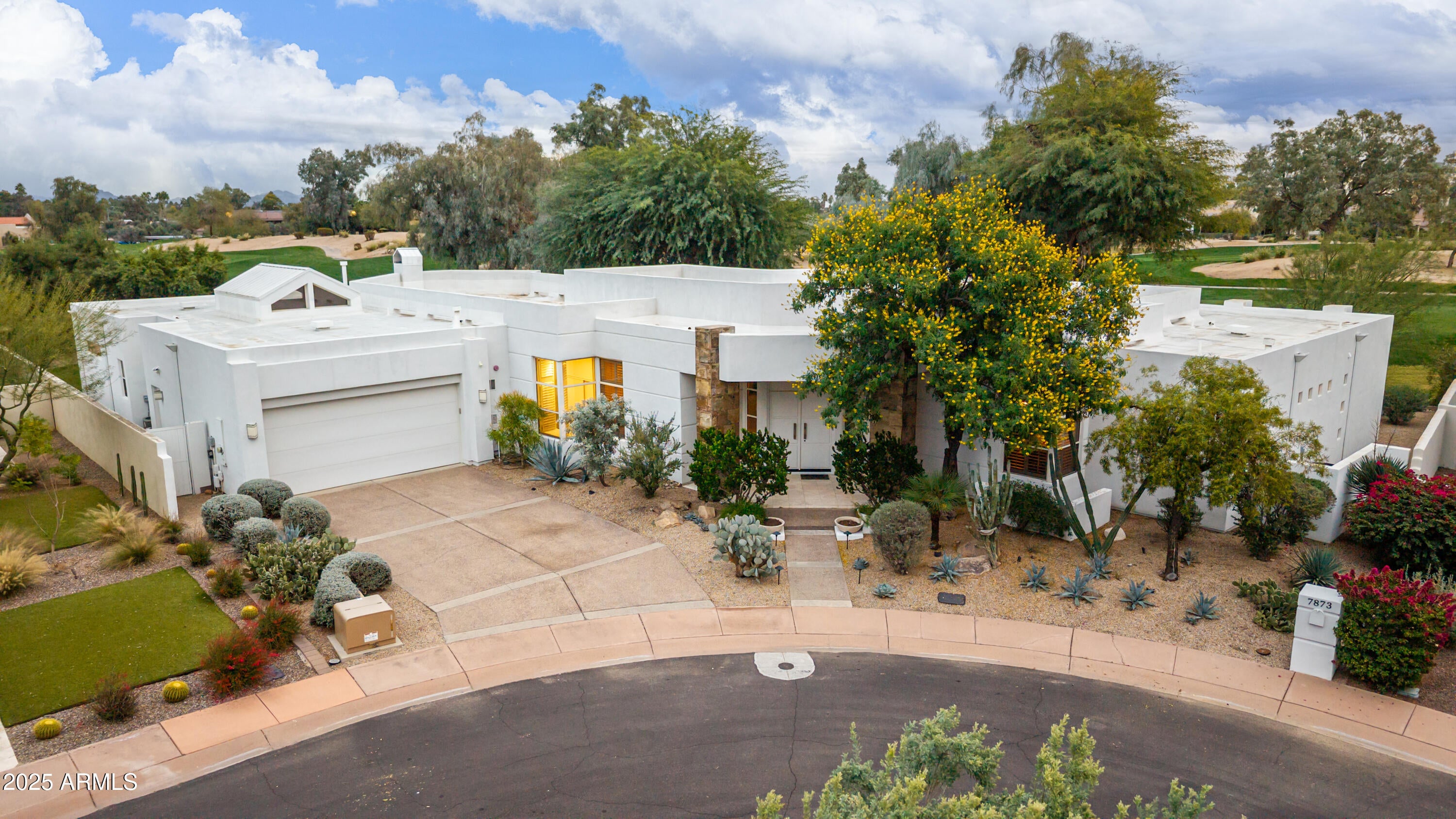 Scottsdale, Arizona, 85258, United States, 5 Bedrooms Bedrooms, ,6 BathroomsBathrooms,Residential,Active,2006860