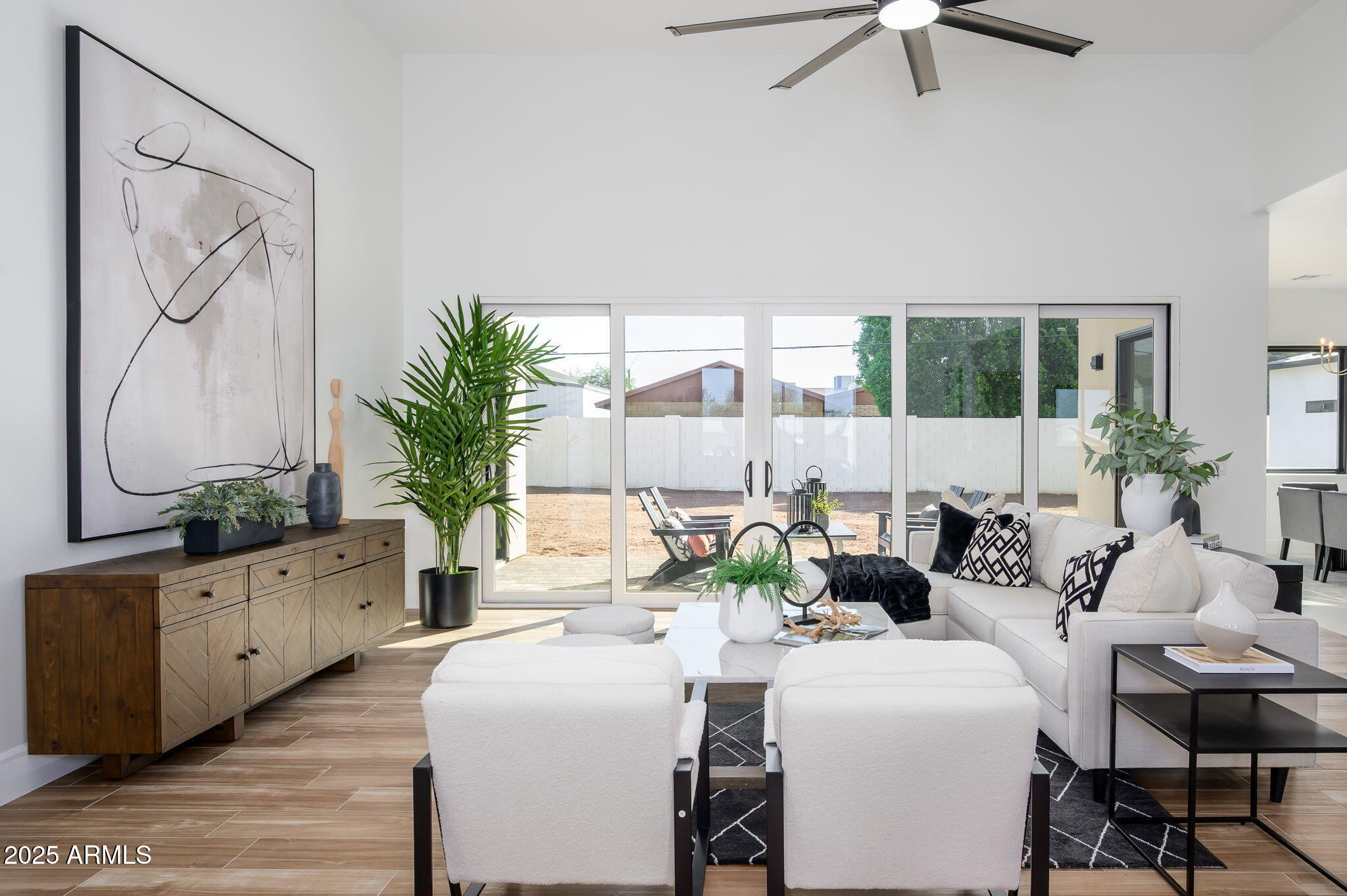 Mesa, Arizona, 85215, United States, 5 Bedrooms Bedrooms, ,6 BathroomsBathrooms,Residential,Active,2007302