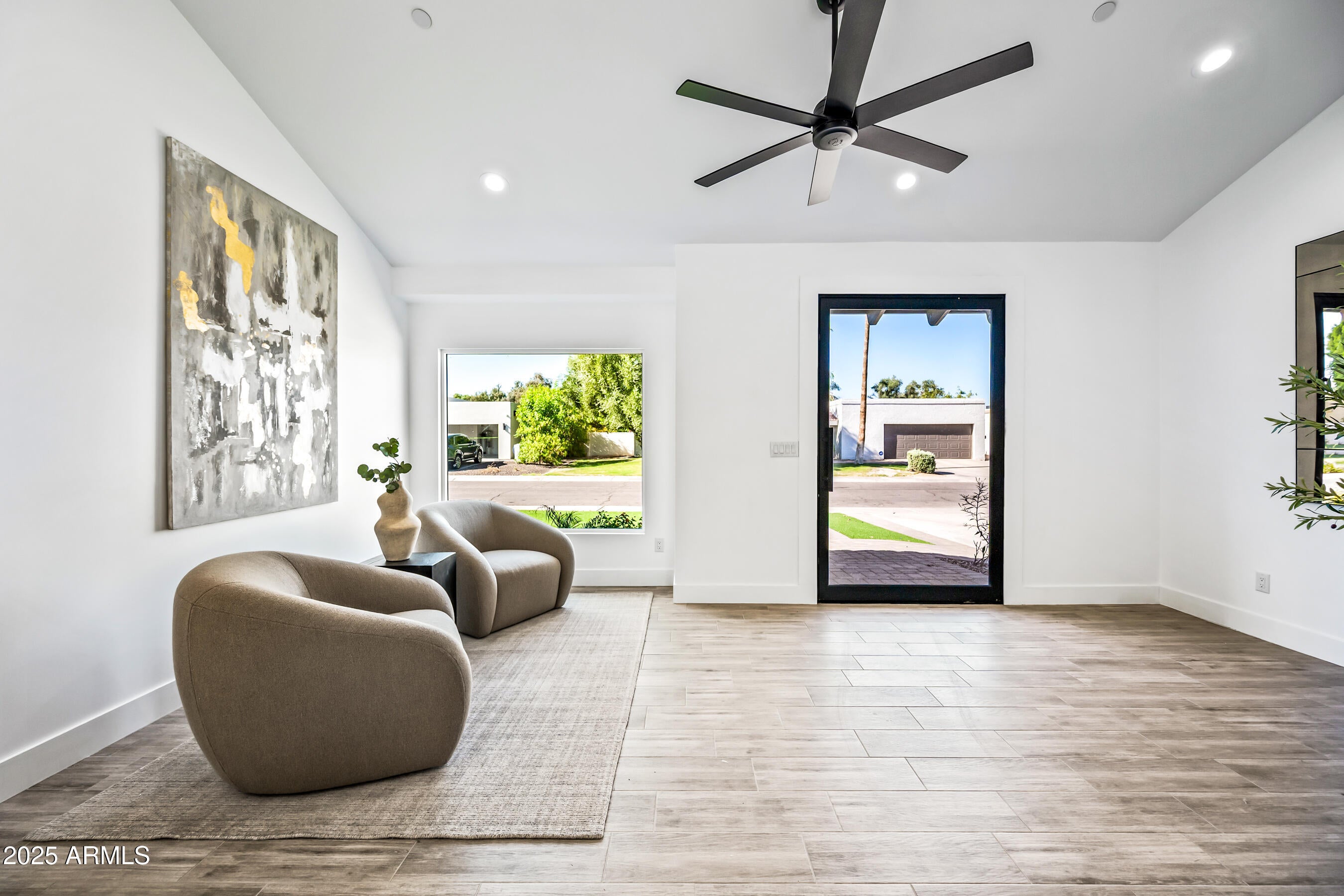 Scottsdale, Arizona, 85258, United States, 4 Bedrooms Bedrooms, ,4 BathroomsBathrooms,Residential,Active,1994950