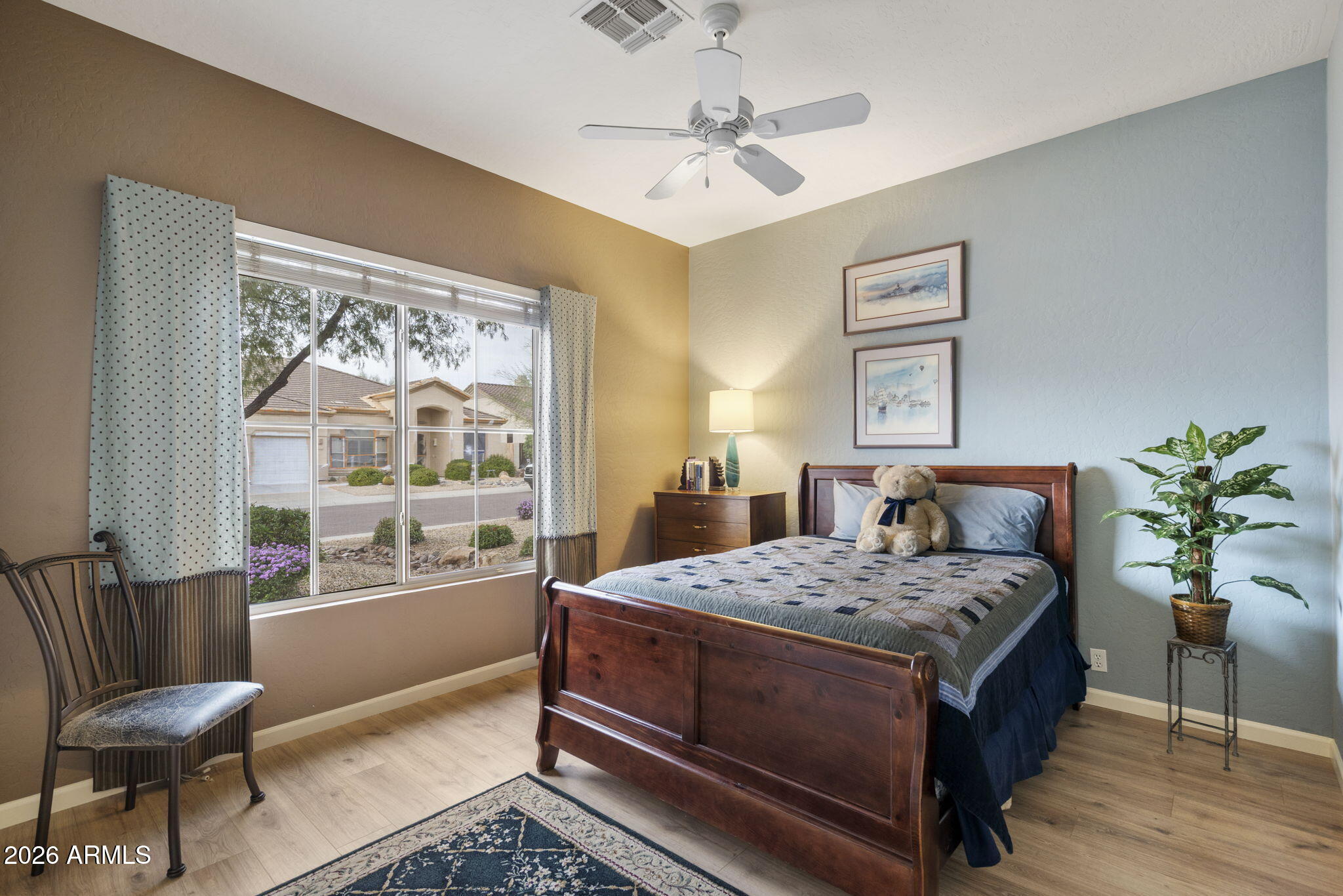 Phoenix, Arizona, 85054, United States, 3 Bedrooms Bedrooms, ,2 BathroomsBathrooms,Residential,Active,2013936