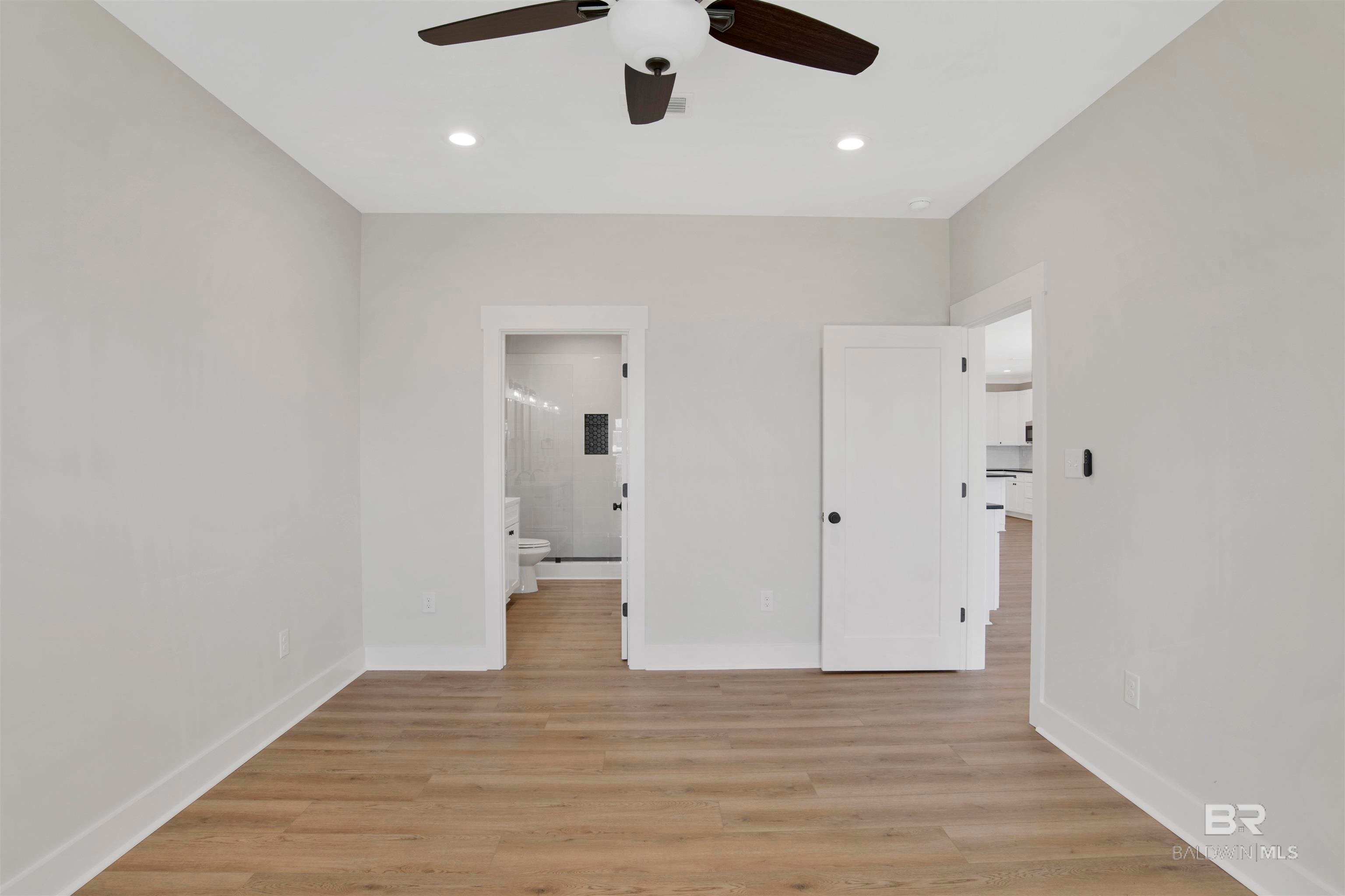 Gulf Shores, Alabama, 36542, United States, 4 Bedrooms Bedrooms, ,4 BathroomsBathrooms,Residential,Active,1954315