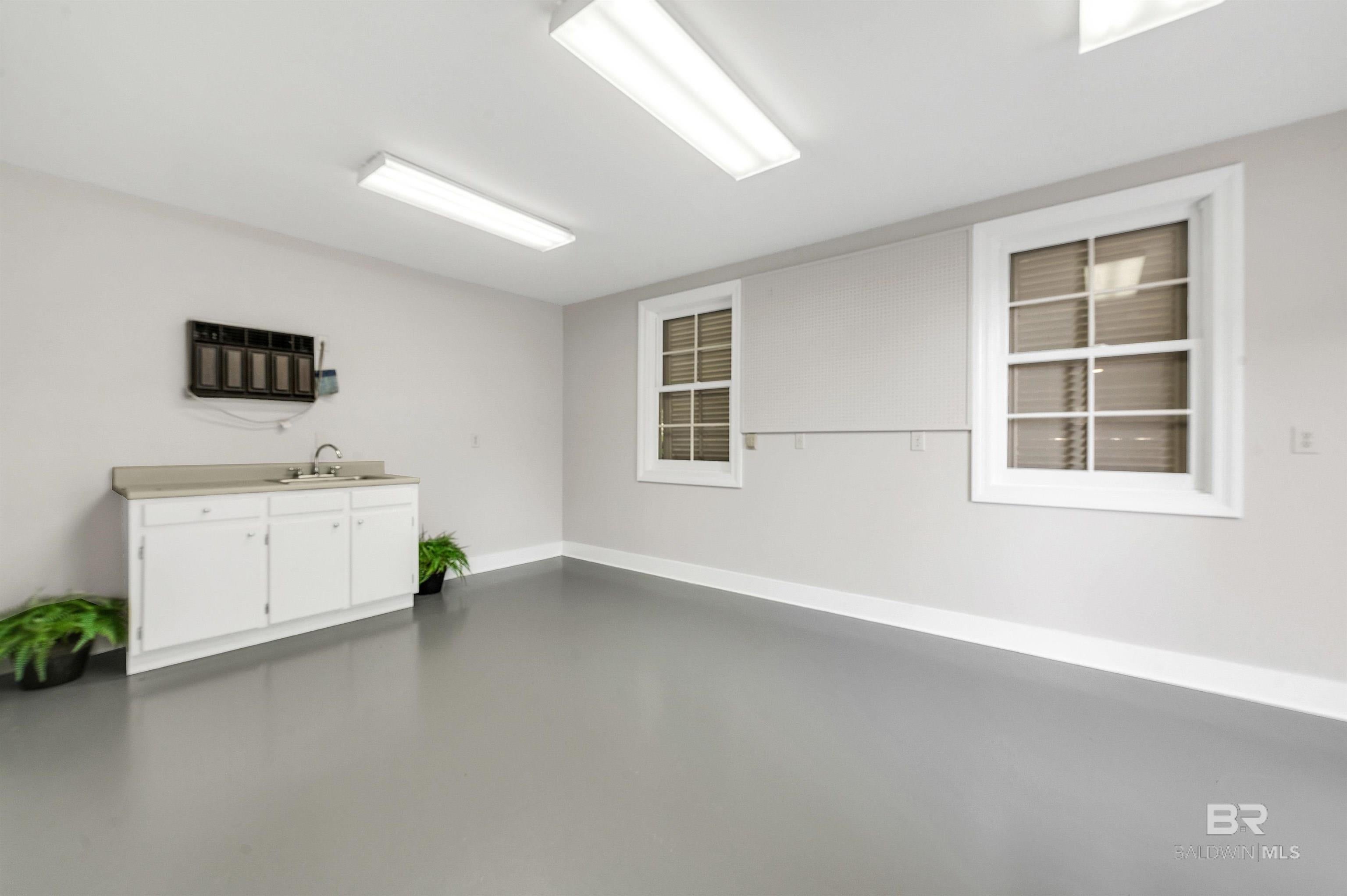 Daphne, Alabama, 36526, United States, ,6 BathroomsBathrooms,Residential,Active,1780390