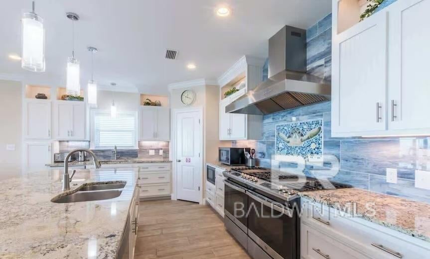 Gulf Shores, Alabama, 36542, United States, 11 Bedrooms Bedrooms, ,12 BathroomsBathrooms,Residential,Active,1871602