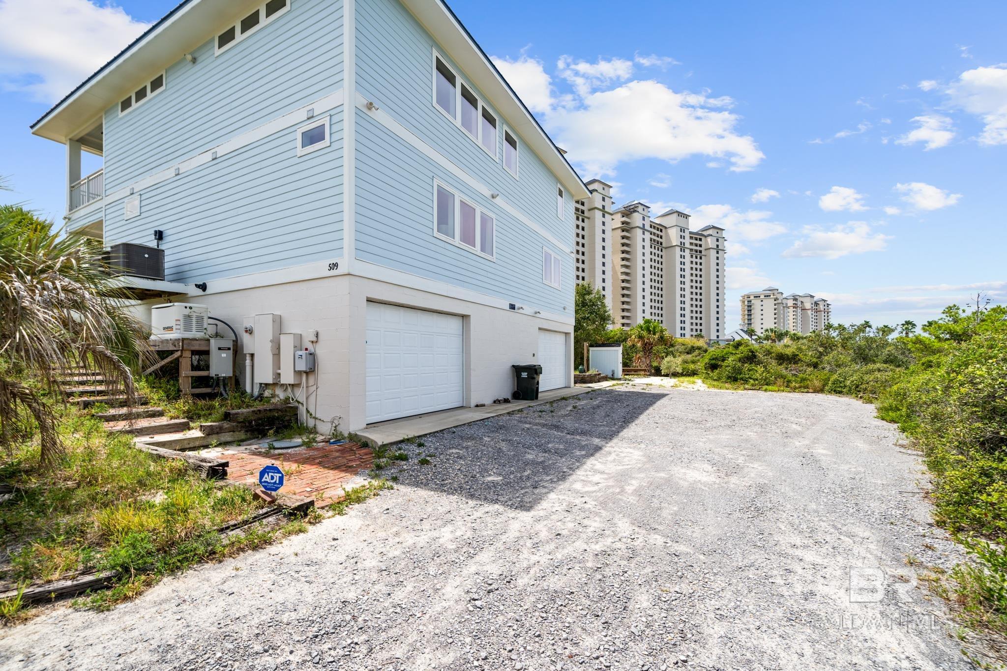 Gulf Shores, Alabama, 36542, United States, ,6 BathroomsBathrooms,Residential,Active,1734018