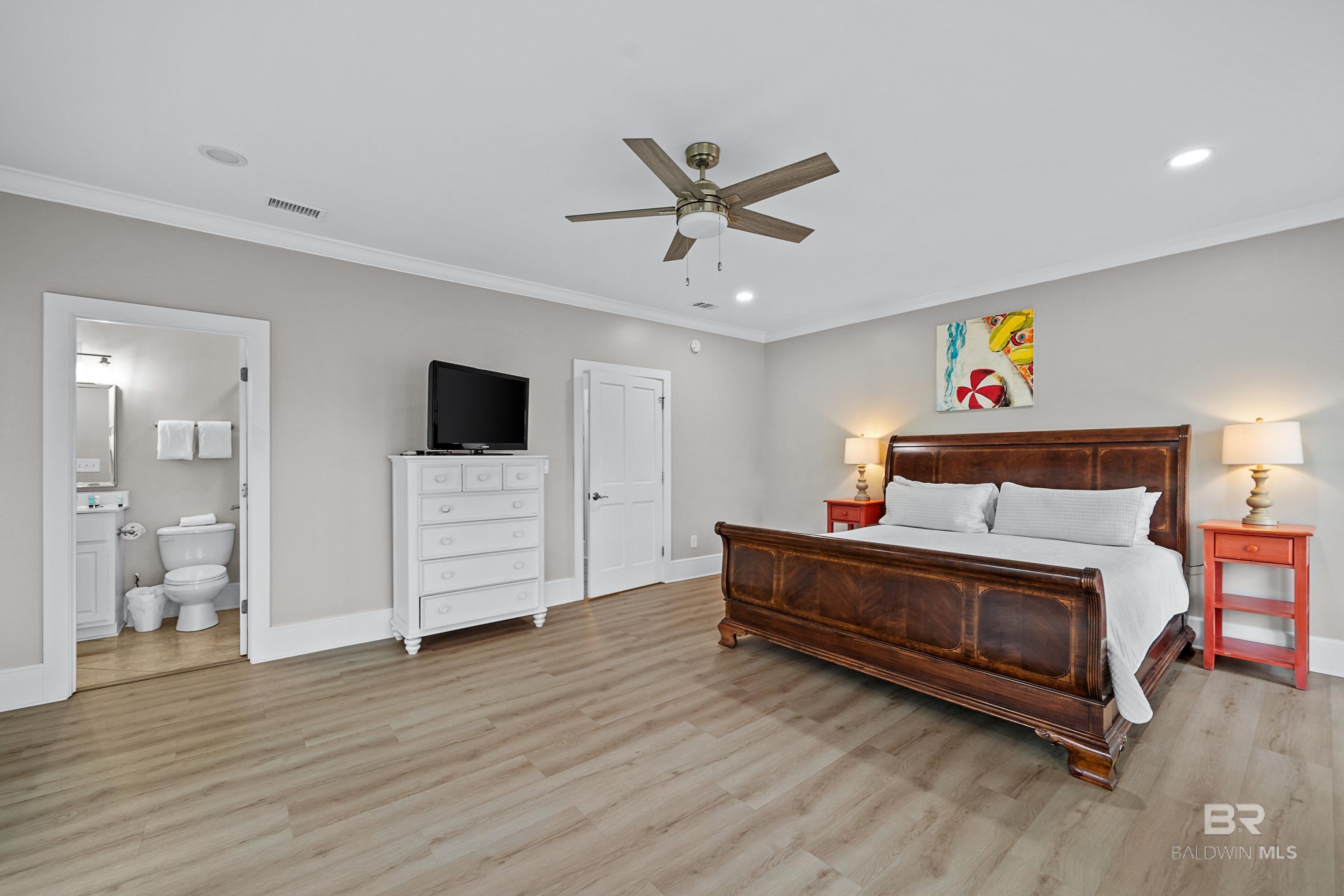 Gulf Shores, Alabama, 36542, United States, 6 Bedrooms Bedrooms, ,7 BathroomsBathrooms,Residential,Active,2017111