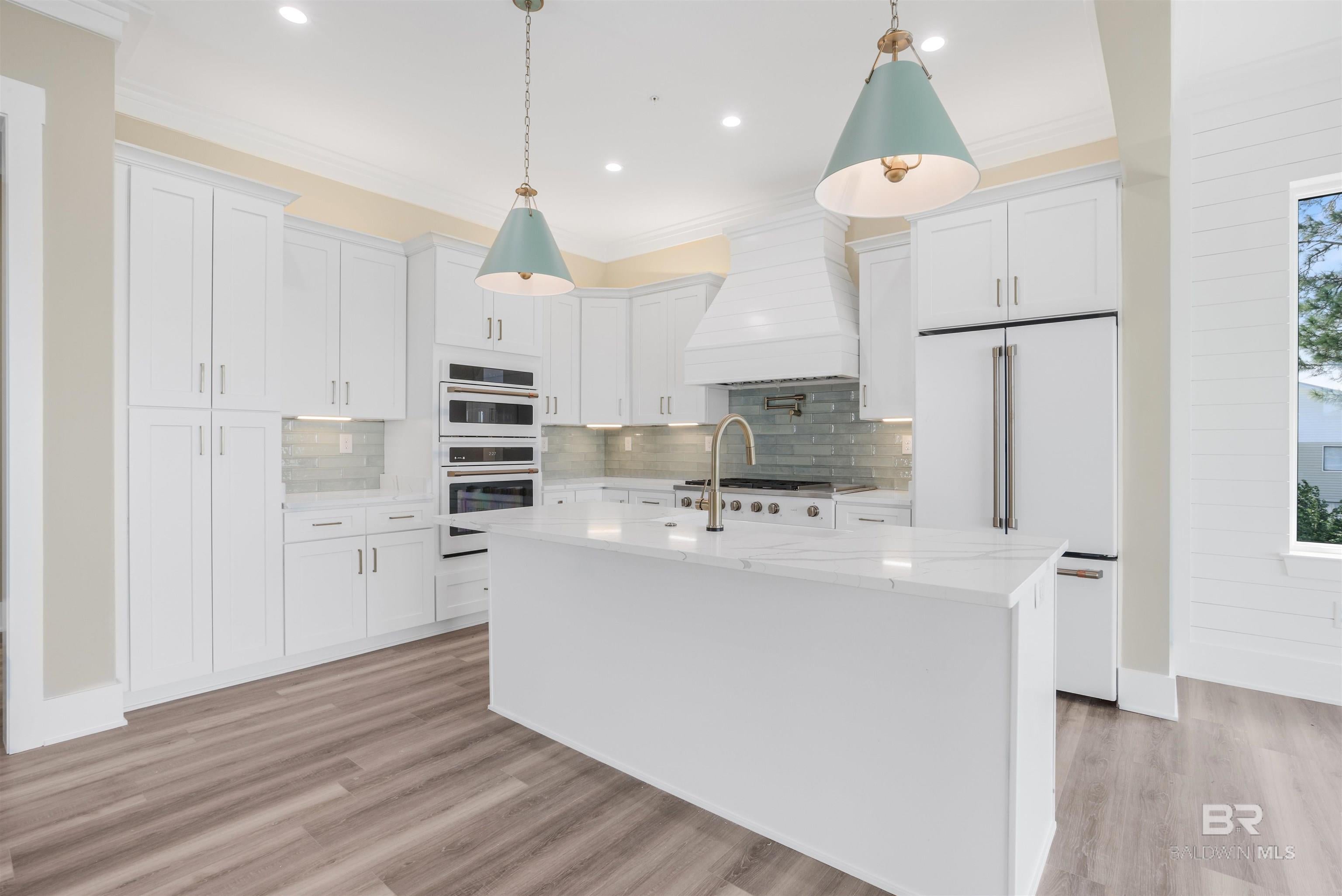 Orange Beach, Alabama, 36561, United States, 4 Bedrooms Bedrooms, ,4 BathroomsBathrooms,Residential,Active,1997590