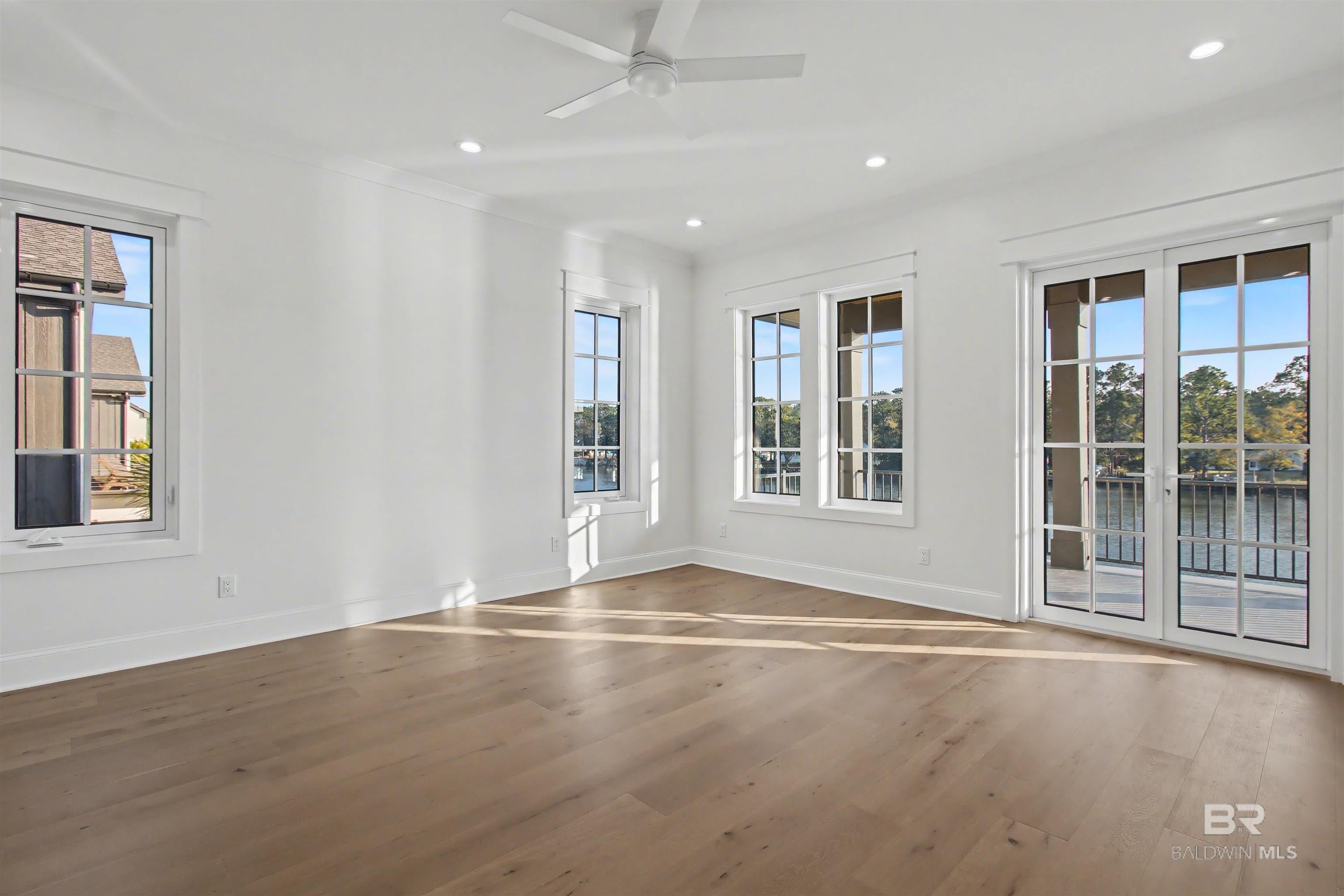 Gulf Shores, Alabama, 36542, United States, 3 Bedrooms Bedrooms, ,4 BathroomsBathrooms,Residential,Active,1992558