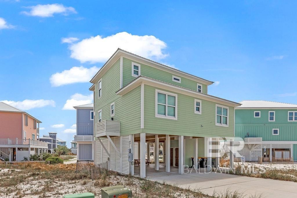 Gulf Shores, Alabama, 36542, United States, 4 Bedrooms Bedrooms, ,3 BathroomsBathrooms,Residential,Active,1914826
