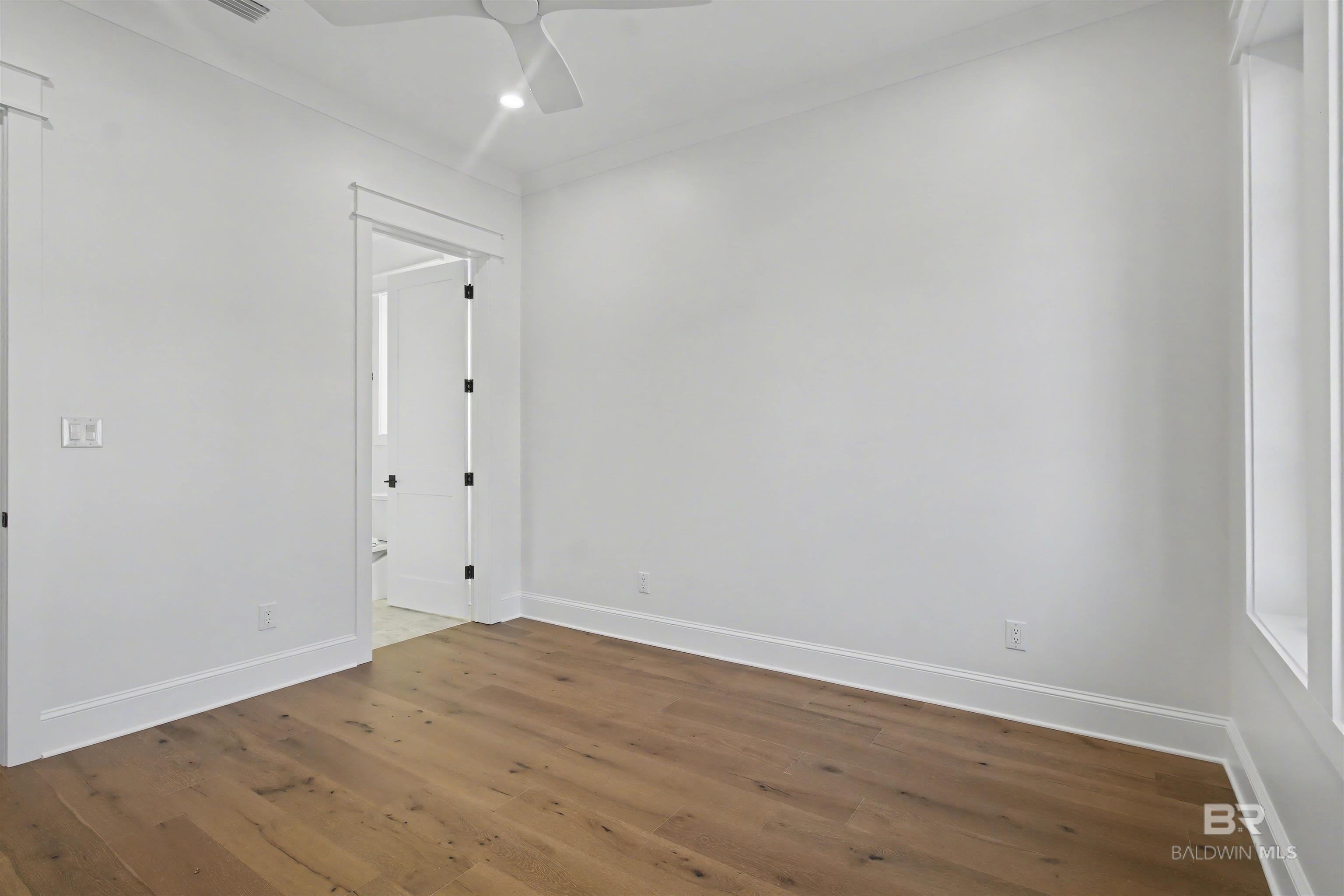 Gulf Shores, Alabama, 36542, United States, 3 Bedrooms Bedrooms, ,4 BathroomsBathrooms,Residential,Active,1992558