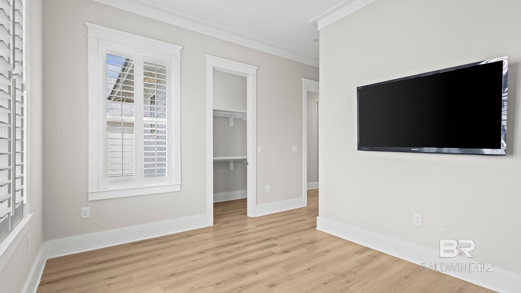 Orange Beach, Alabama, 36561, United States, 5 Bedrooms Bedrooms, ,5 BathroomsBathrooms,Residential,Active,1889336