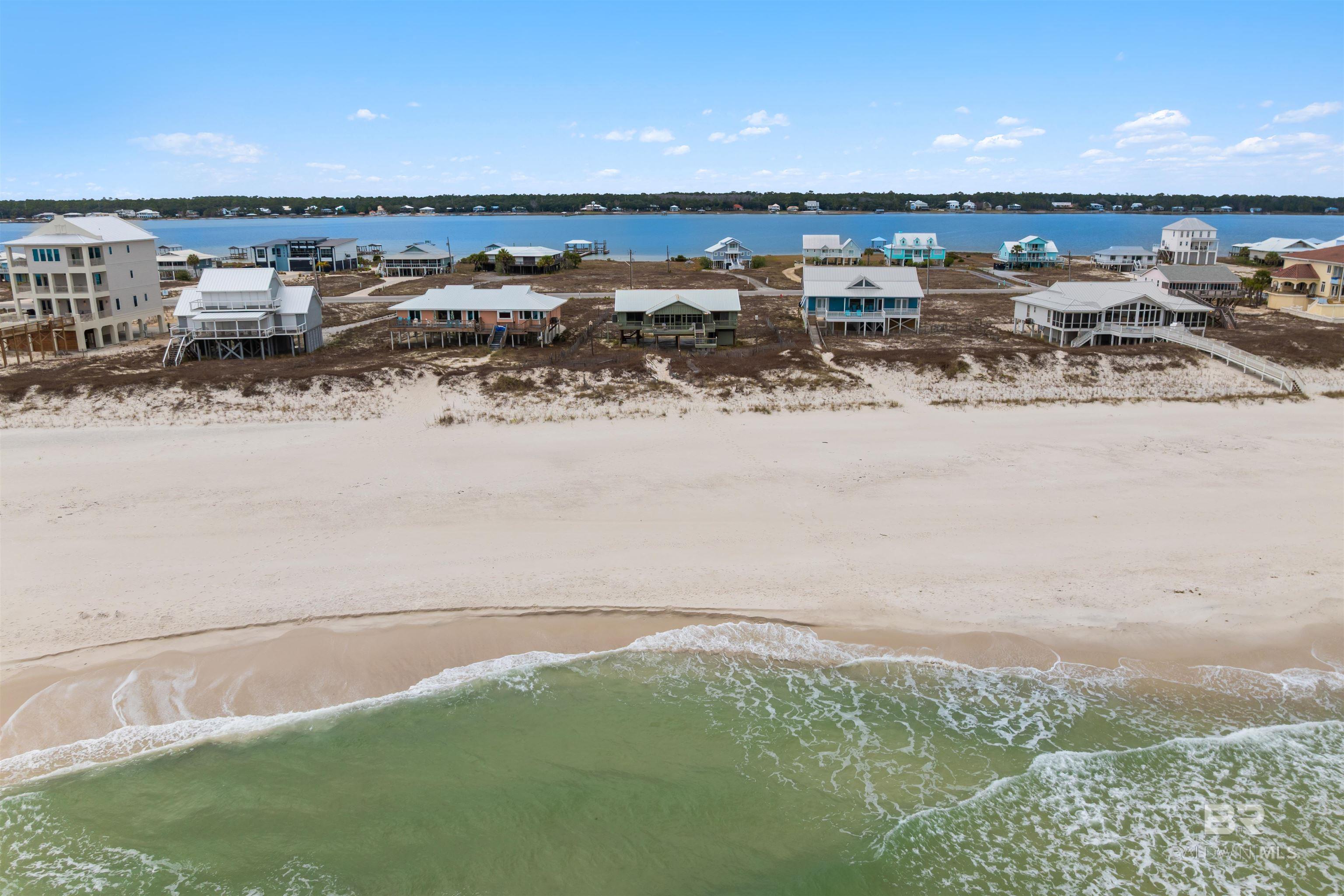 Gulf Shores, Alabama, 36542, United States, 3 Bedrooms Bedrooms, ,2 BathroomsBathrooms,Residential,Active,2011042