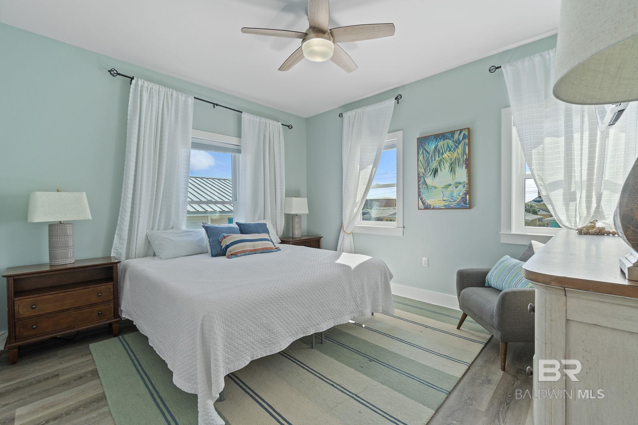 Gulf Shores, Alabama, 36542, United States, 4 Bedrooms Bedrooms, ,4 BathroomsBathrooms,Residential,Active,1988437