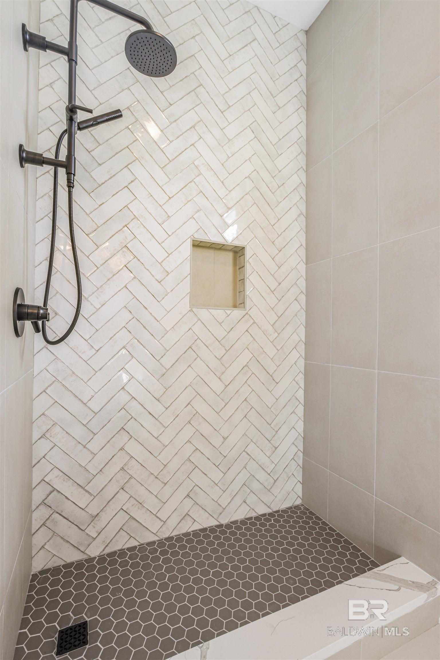 Orange Beach, Alabama, 36561, United States, 4 Bedrooms Bedrooms, ,4 BathroomsBathrooms,Residential,Active,1997590