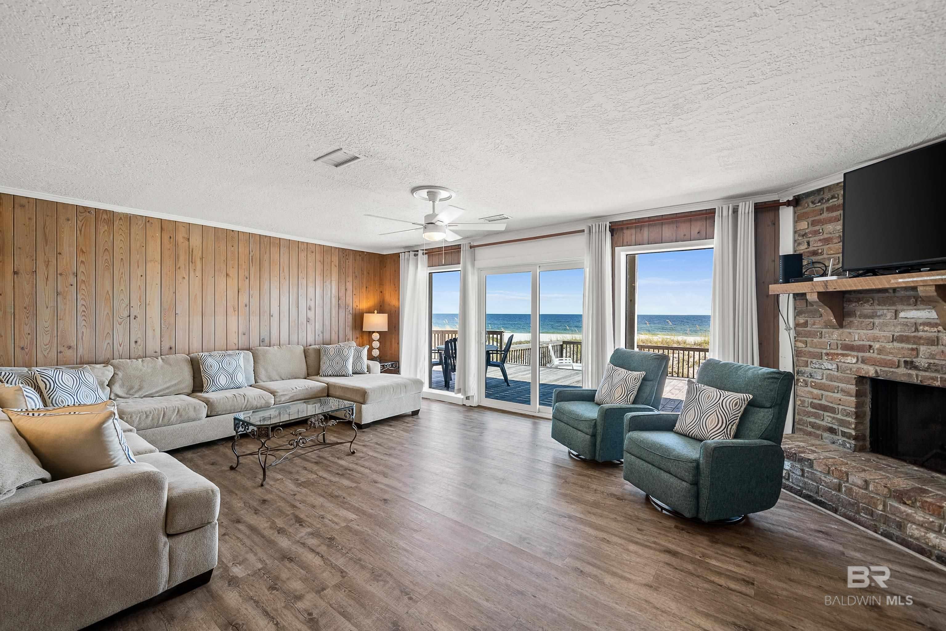 Gulf Shores, Alabama, 36542, United States, 5 Bedrooms Bedrooms, ,3 BathroomsBathrooms,Residential,Active,1909616