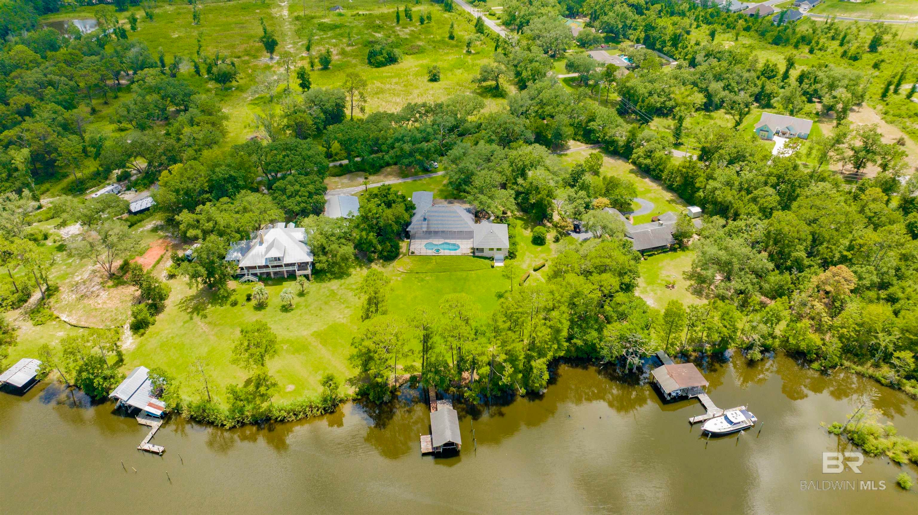 Foley, Alabama, 36535, United States, 4 Bedrooms Bedrooms, ,4 BathroomsBathrooms,Residential,Active,1914606