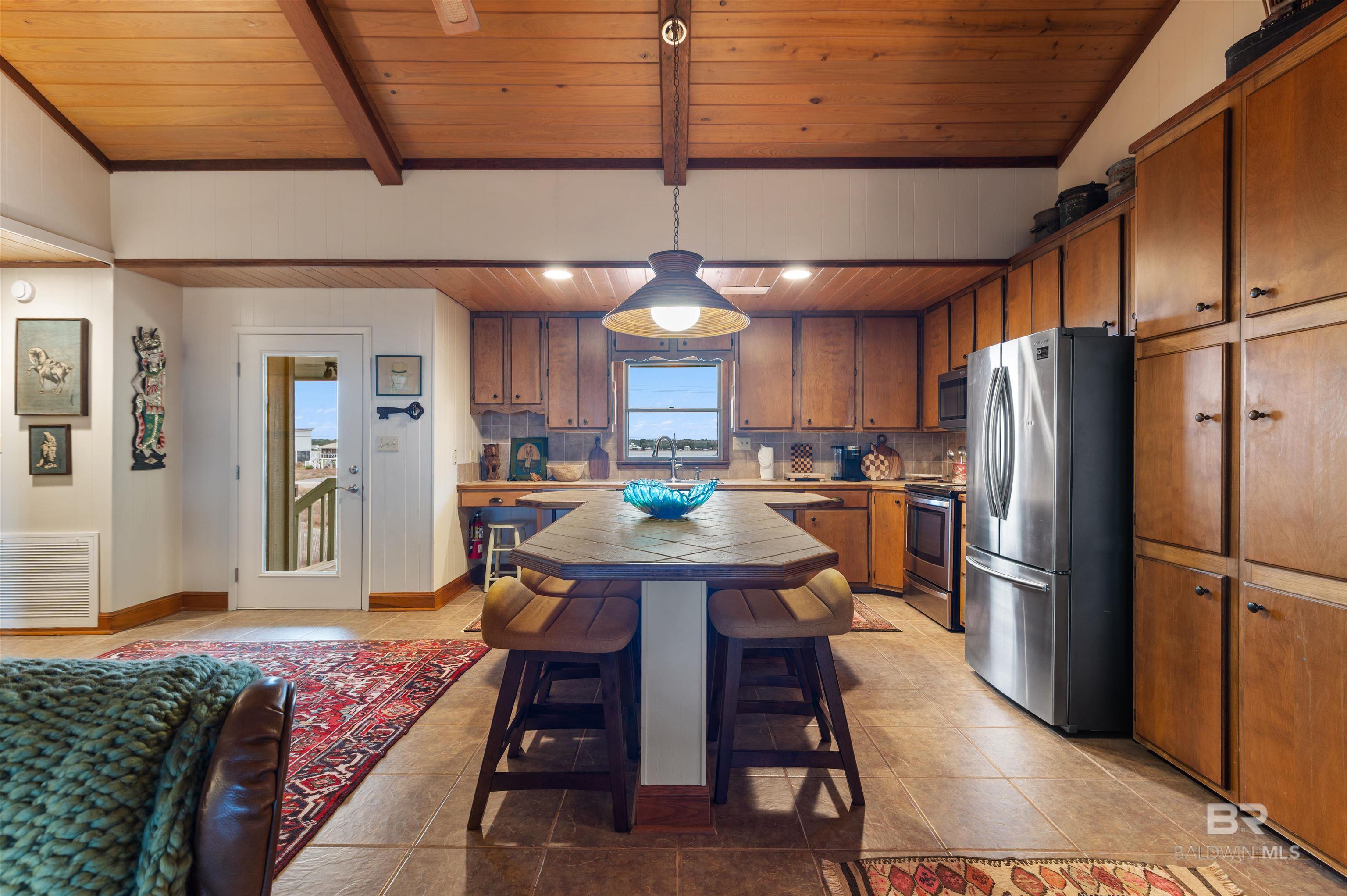 Gulf Shores, Alabama, 36542, United States, 3 Bedrooms Bedrooms, ,2 BathroomsBathrooms,Residential,Active,2011042