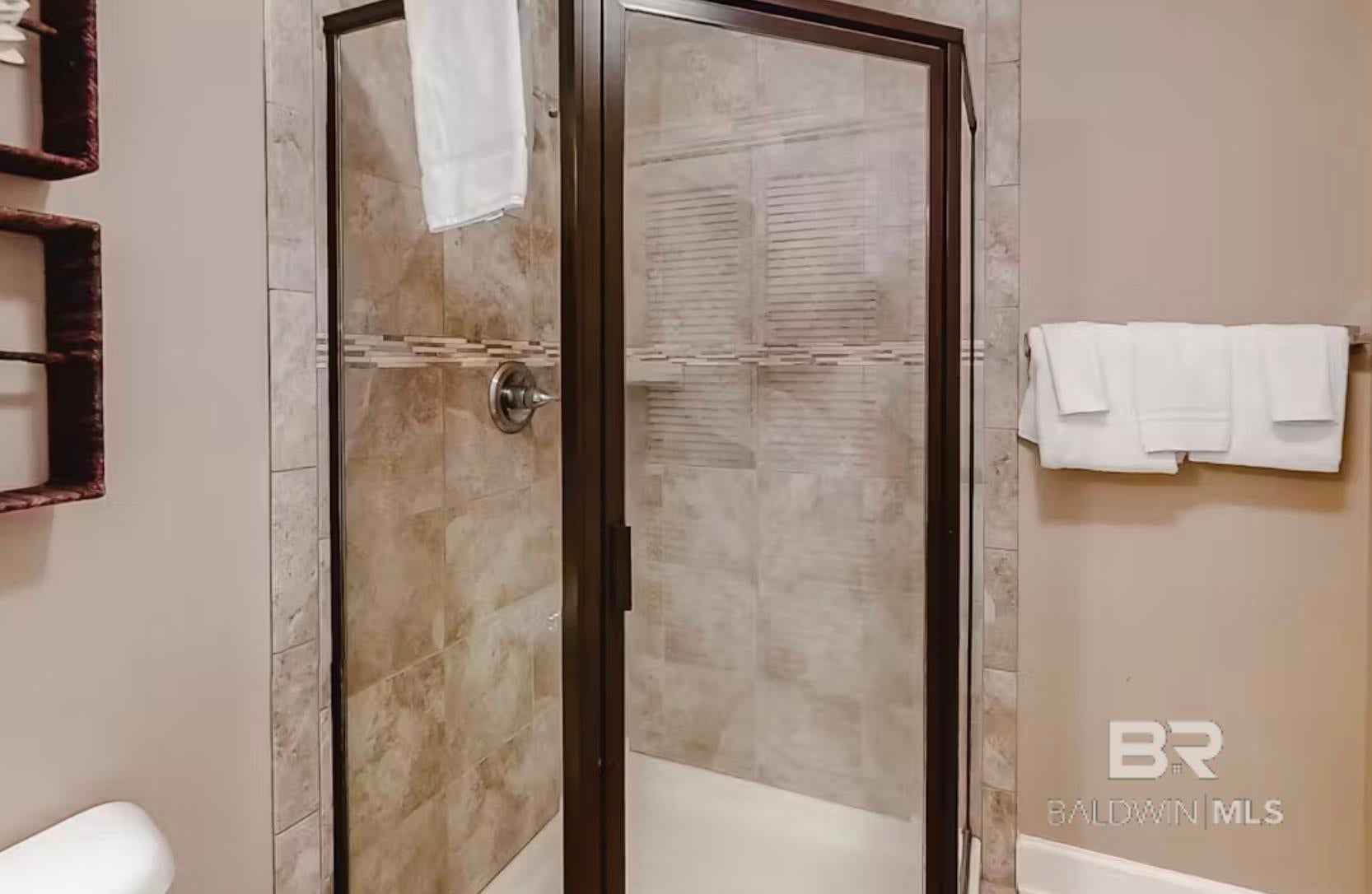 Orange Beach, Alabama, 36561, United States, 3 Bedrooms Bedrooms, ,4 BathroomsBathrooms,Residential,Active,1964468