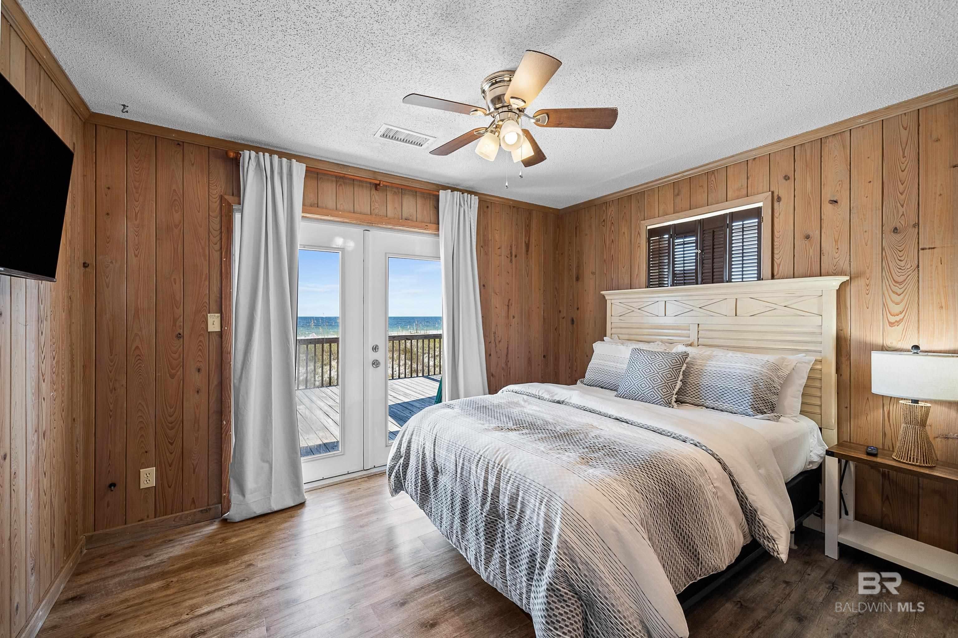 Gulf Shores, Alabama, 36542, United States, 5 Bedrooms Bedrooms, ,3 BathroomsBathrooms,Residential,Active,1909616