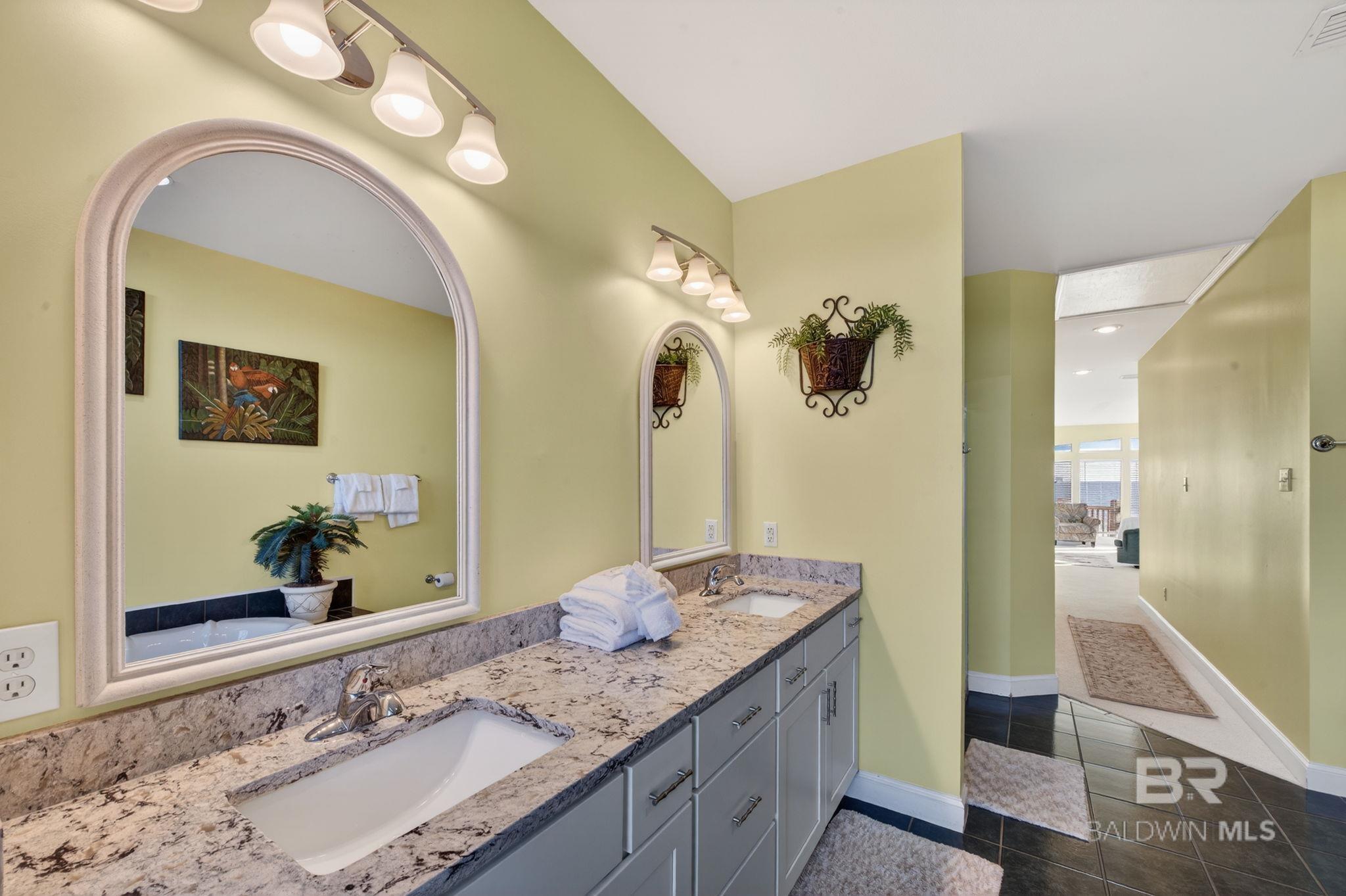 Gulf Shores, Alabama, 36542, United States, 3 Bedrooms Bedrooms, ,4 BathroomsBathrooms,Residential,Active,2006865