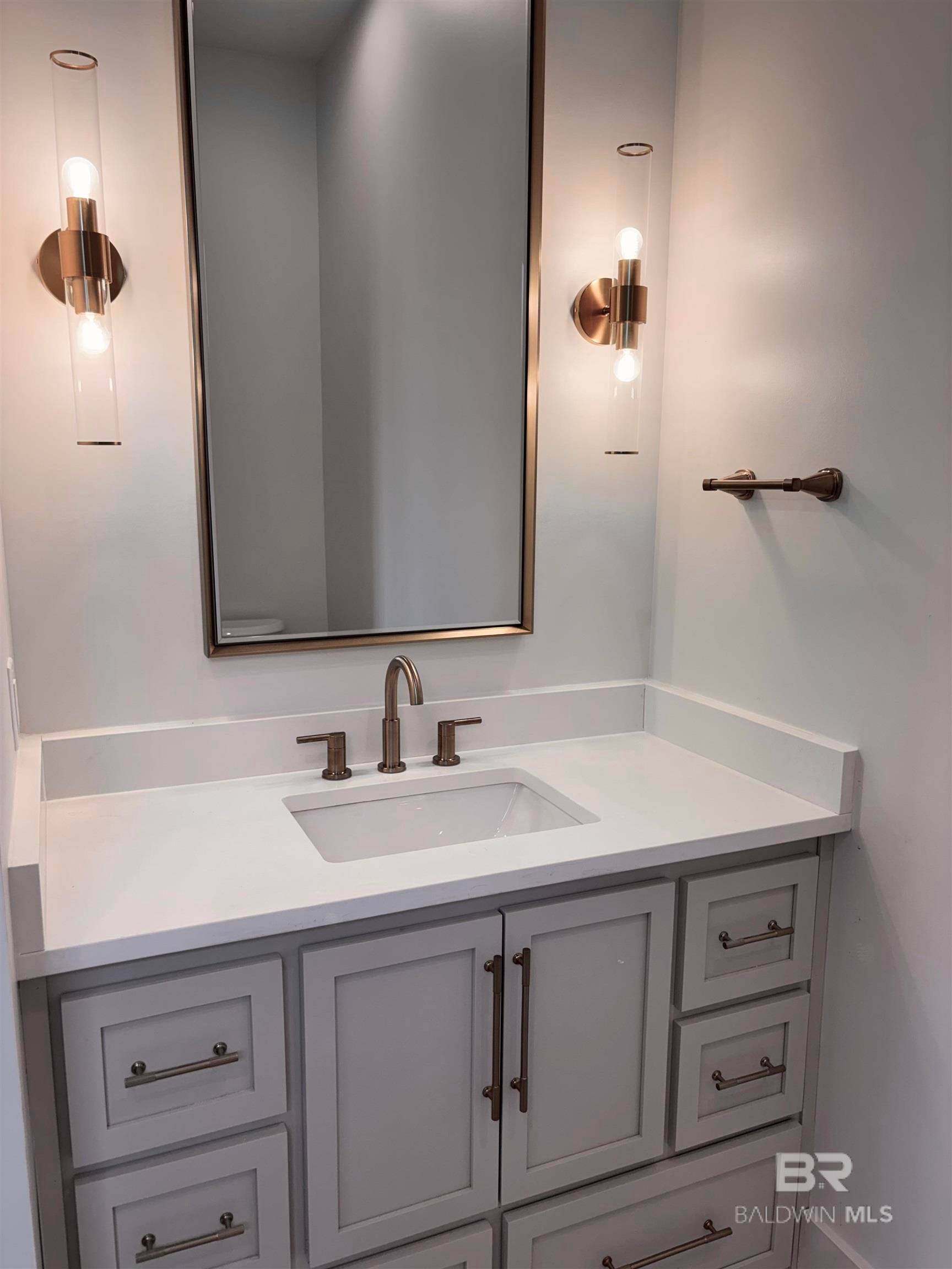 Orange Beach, Alabama, 36561, United States, 5 Bedrooms Bedrooms, ,6 BathroomsBathrooms,Residential,Active,1961908