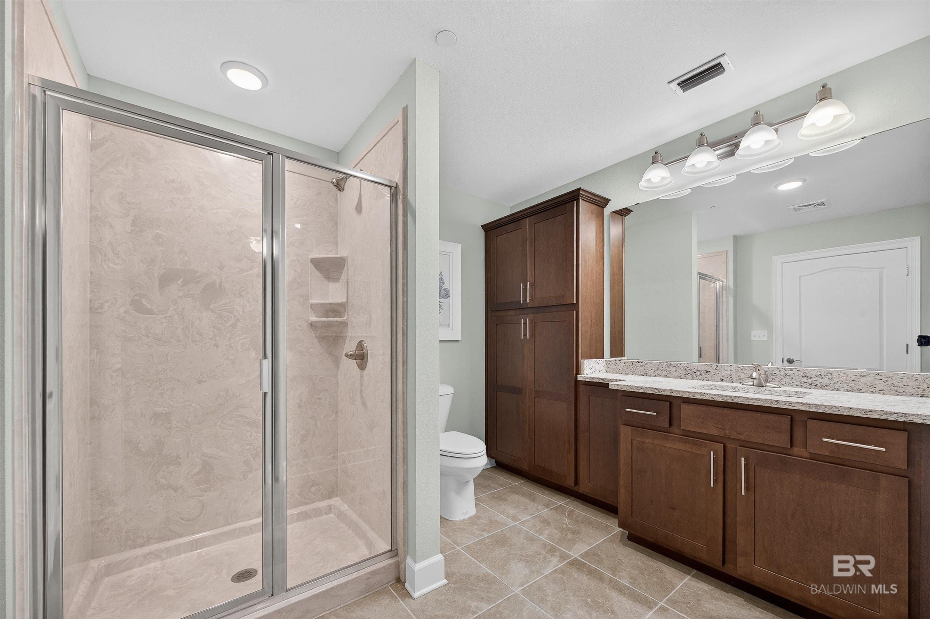 Orange Beach, Alabama, 36561, United States, 4 Bedrooms Bedrooms, ,3 BathroomsBathrooms,Residential,Active,1969672