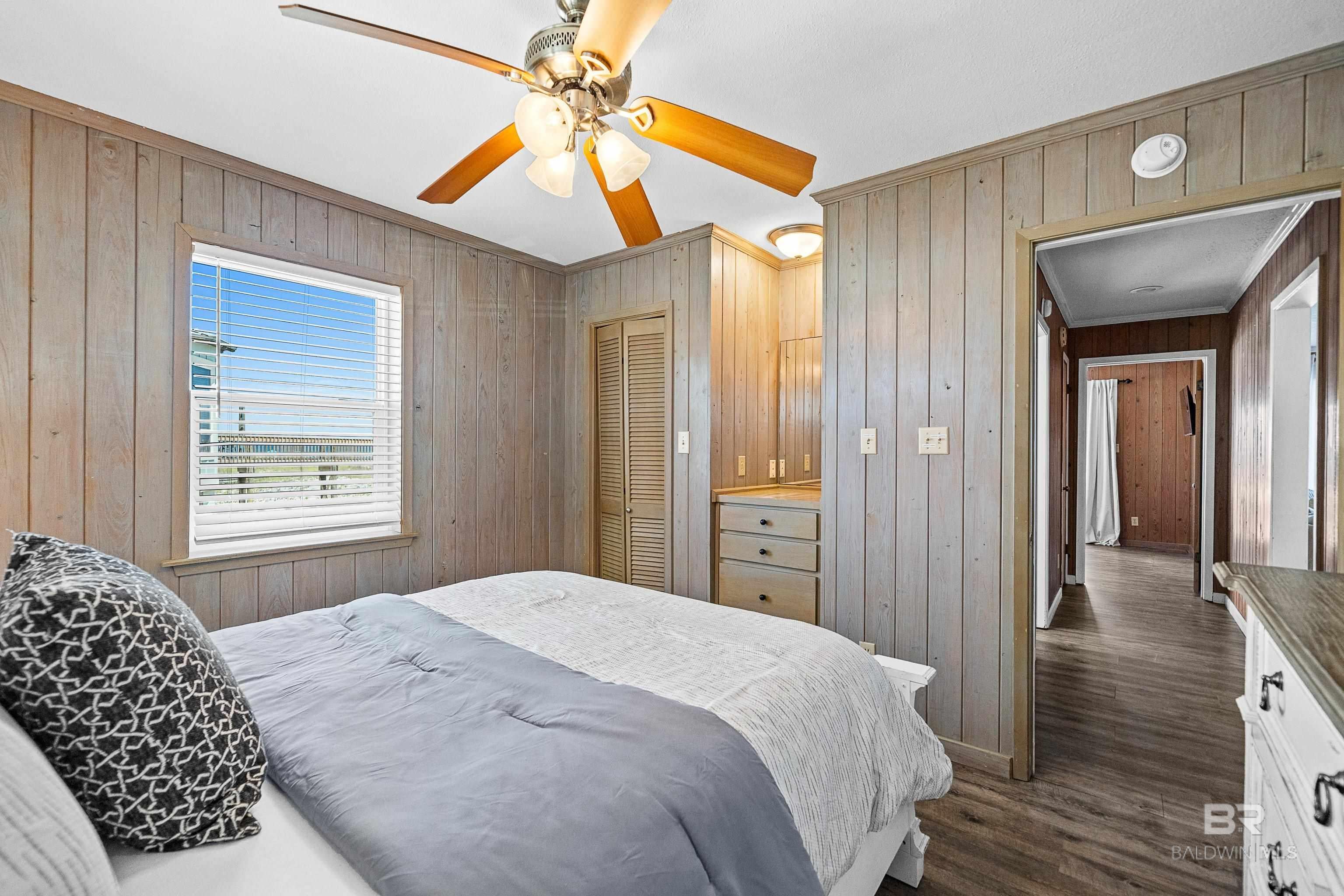 Gulf Shores, Alabama, 36542, United States, 5 Bedrooms Bedrooms, ,3 BathroomsBathrooms,Residential,Active,1909616