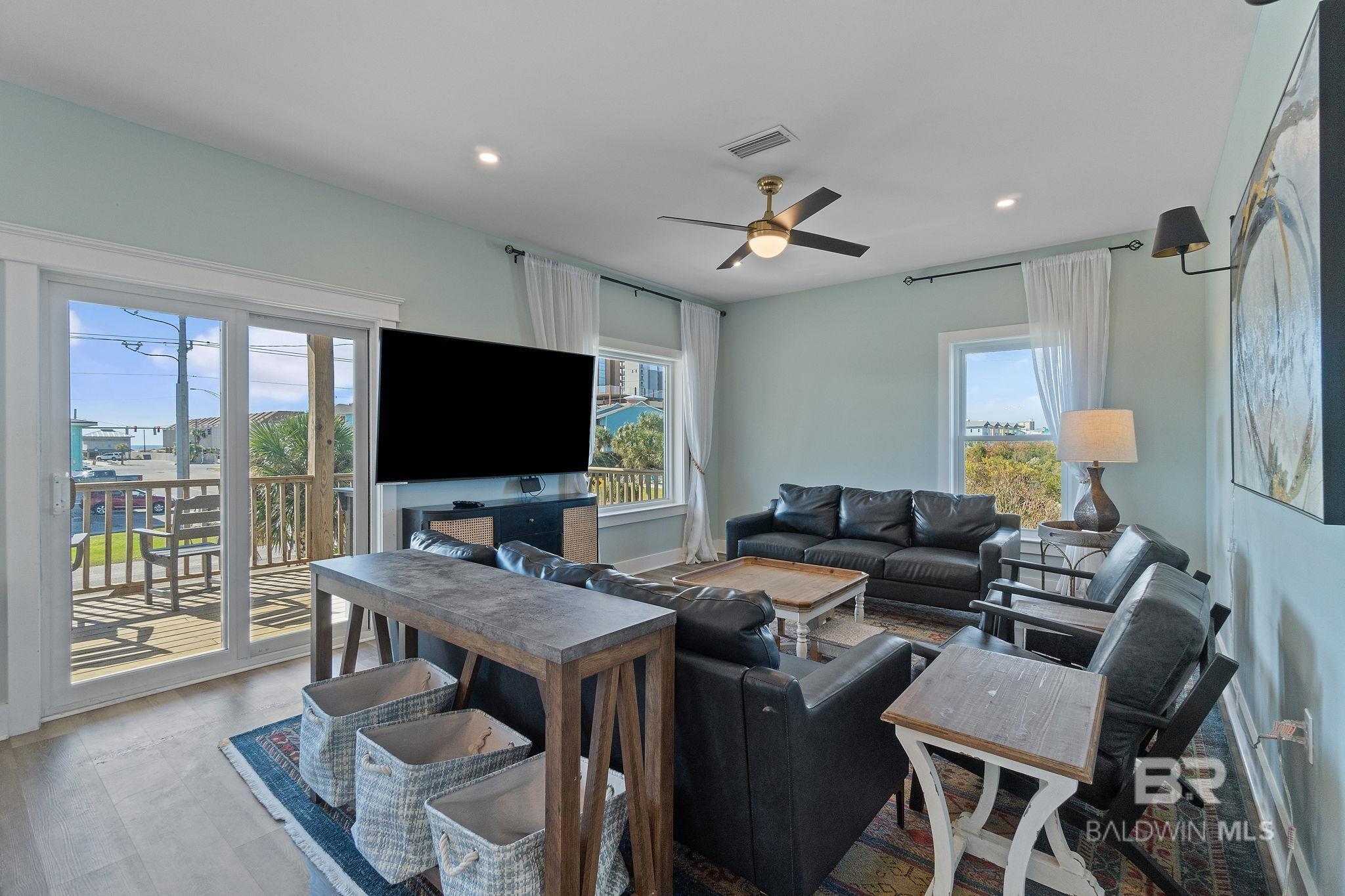 Gulf Shores, Alabama, 36542, United States, 4 Bedrooms Bedrooms, ,4 BathroomsBathrooms,Residential,Active,1988437