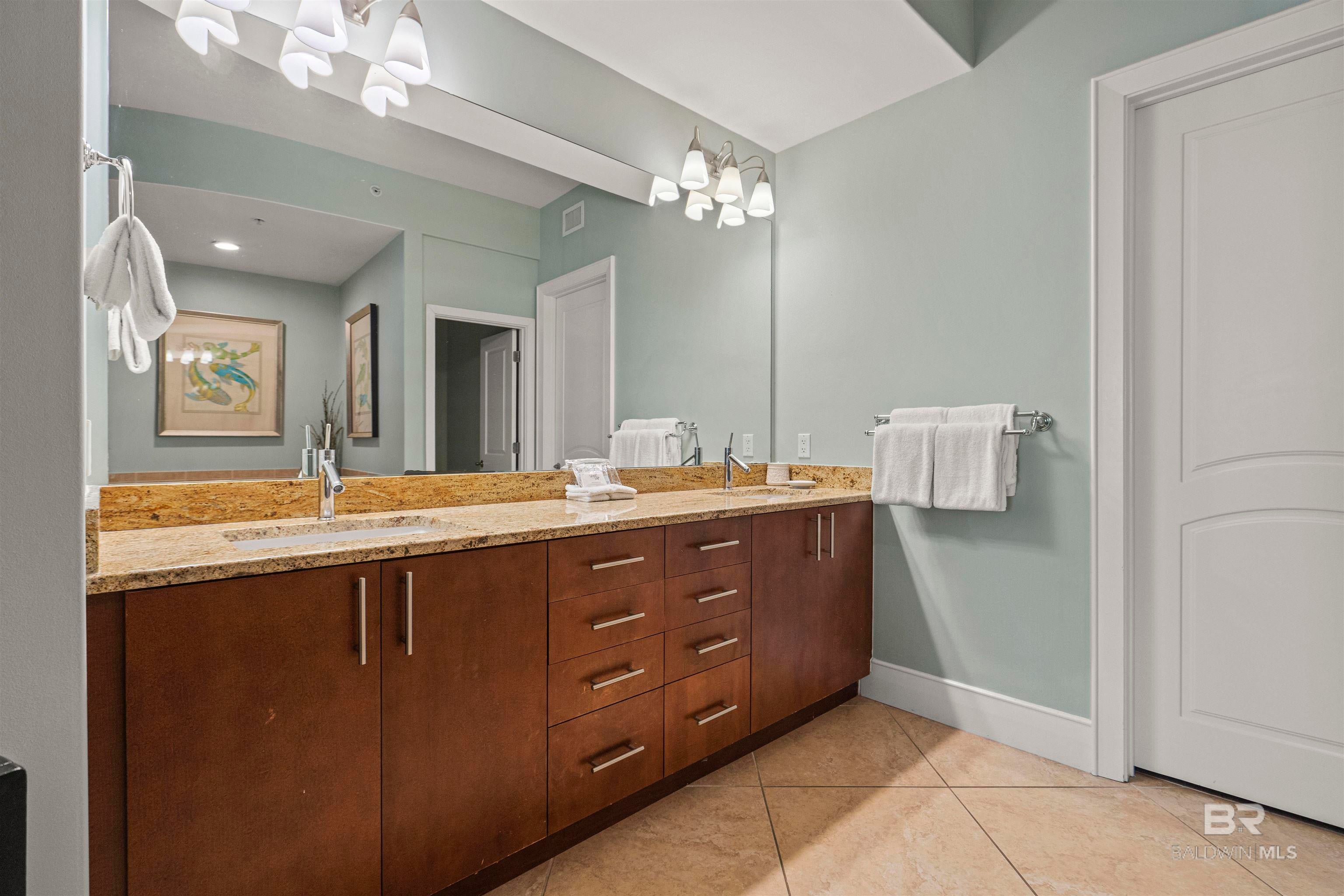 Orange Beach, Alabama, 36561, United States, 3 Bedrooms Bedrooms, ,4 BathroomsBathrooms,Residential,Active,1971769