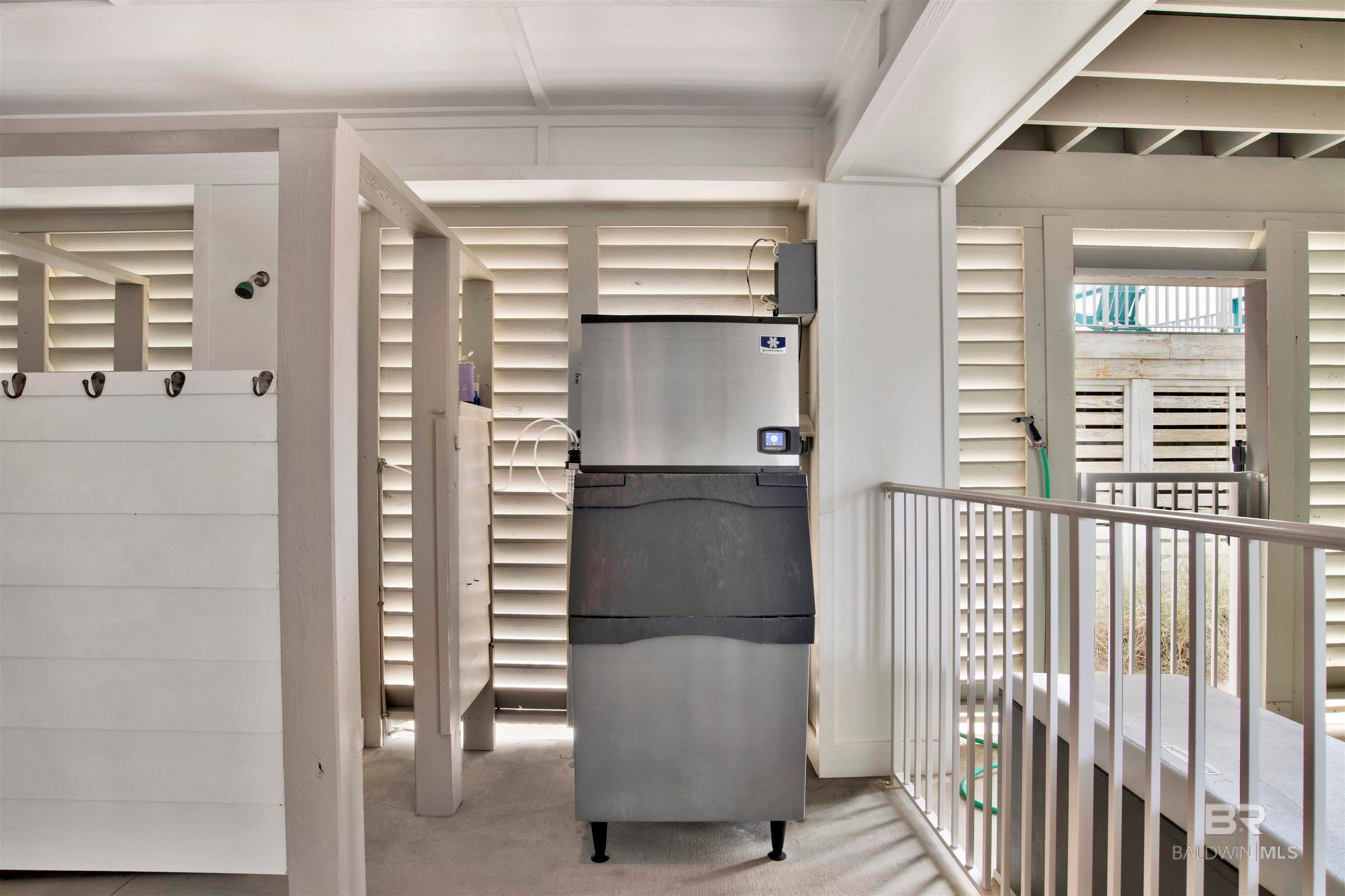 Orange Beach, Alabama, 36561, United States, 5 Bedrooms Bedrooms, ,6 BathroomsBathrooms,Residential,Active,1790873