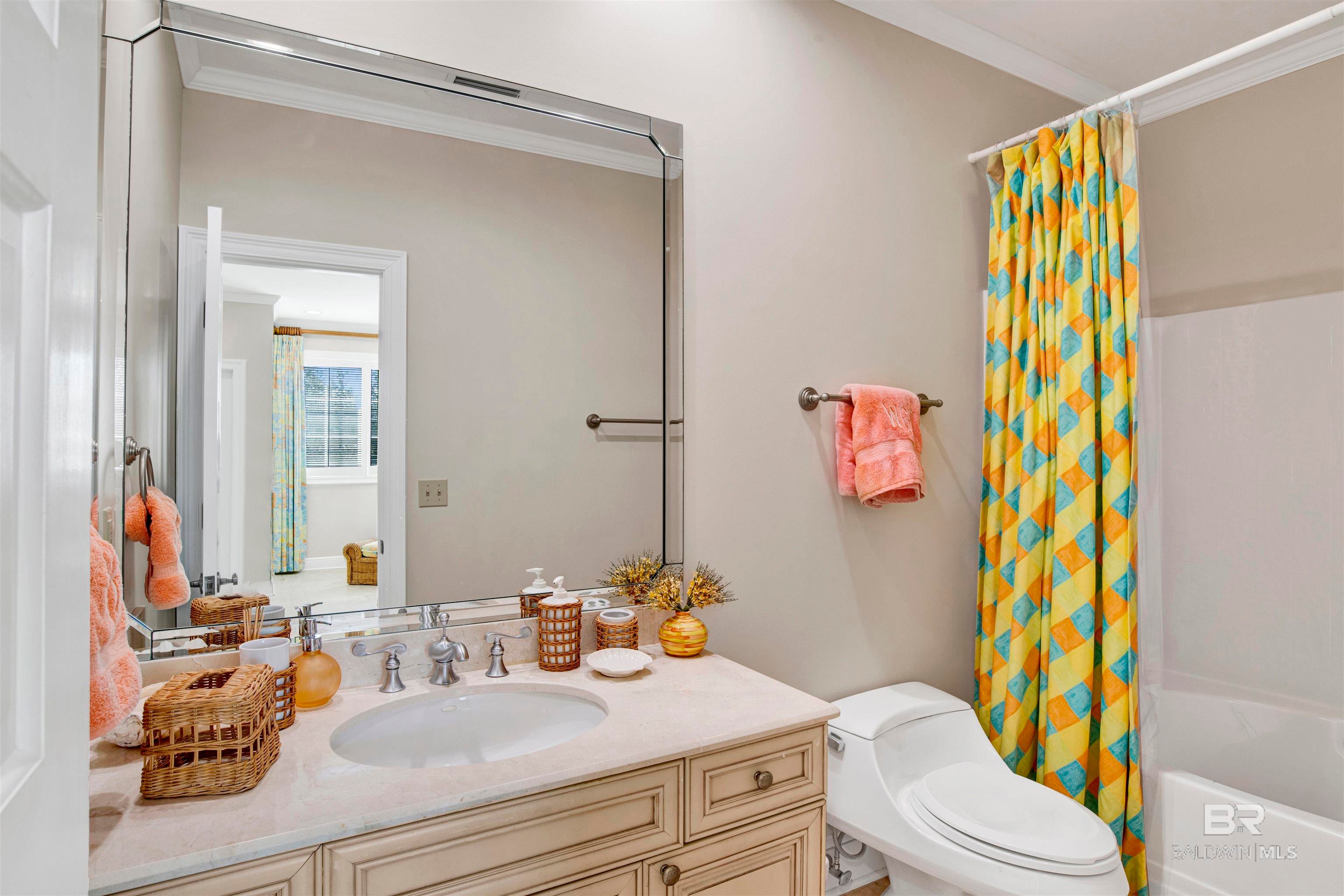 Orange Beach, Alabama, 36561, United States, ,5 BathroomsBathrooms,Residential,Active,1704819