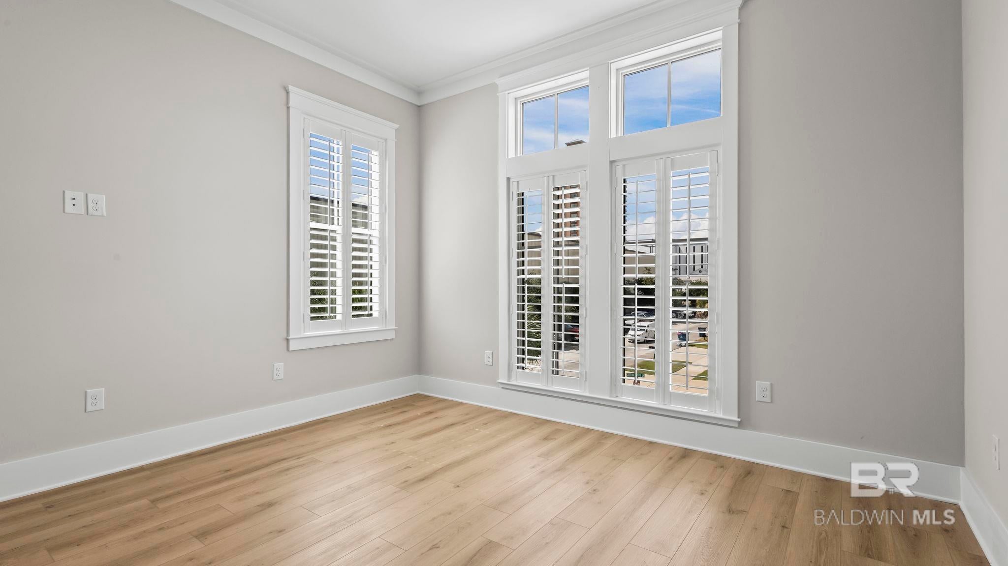 Orange Beach, Alabama, 36561, United States, 5 Bedrooms Bedrooms, ,5 BathroomsBathrooms,Residential,Active,1889336