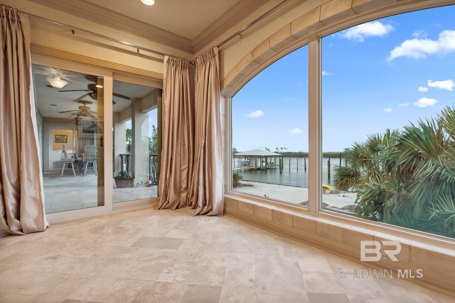 Orange Beach, Alabama, 36561, United States, ,5 BathroomsBathrooms,Residential,Active,1869129