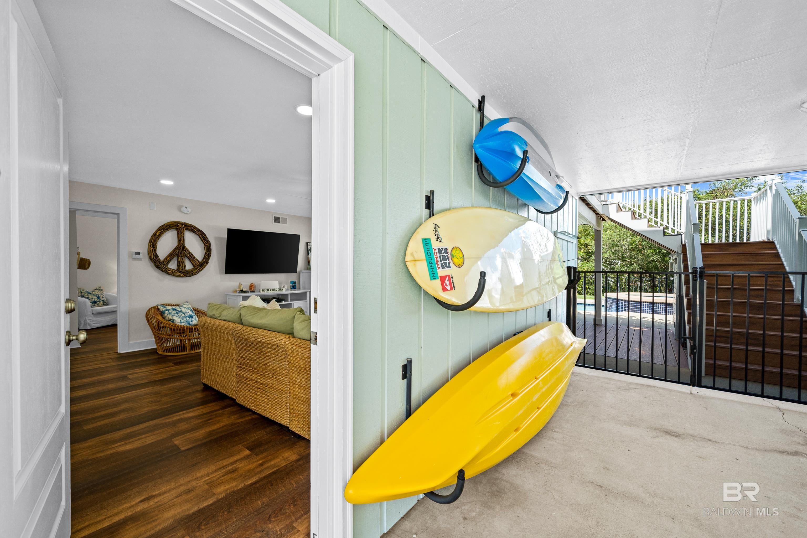 Orange Beach, Alabama, 36561, United States, 4 Bedrooms Bedrooms, ,3 BathroomsBathrooms,Residential,Active,1888450