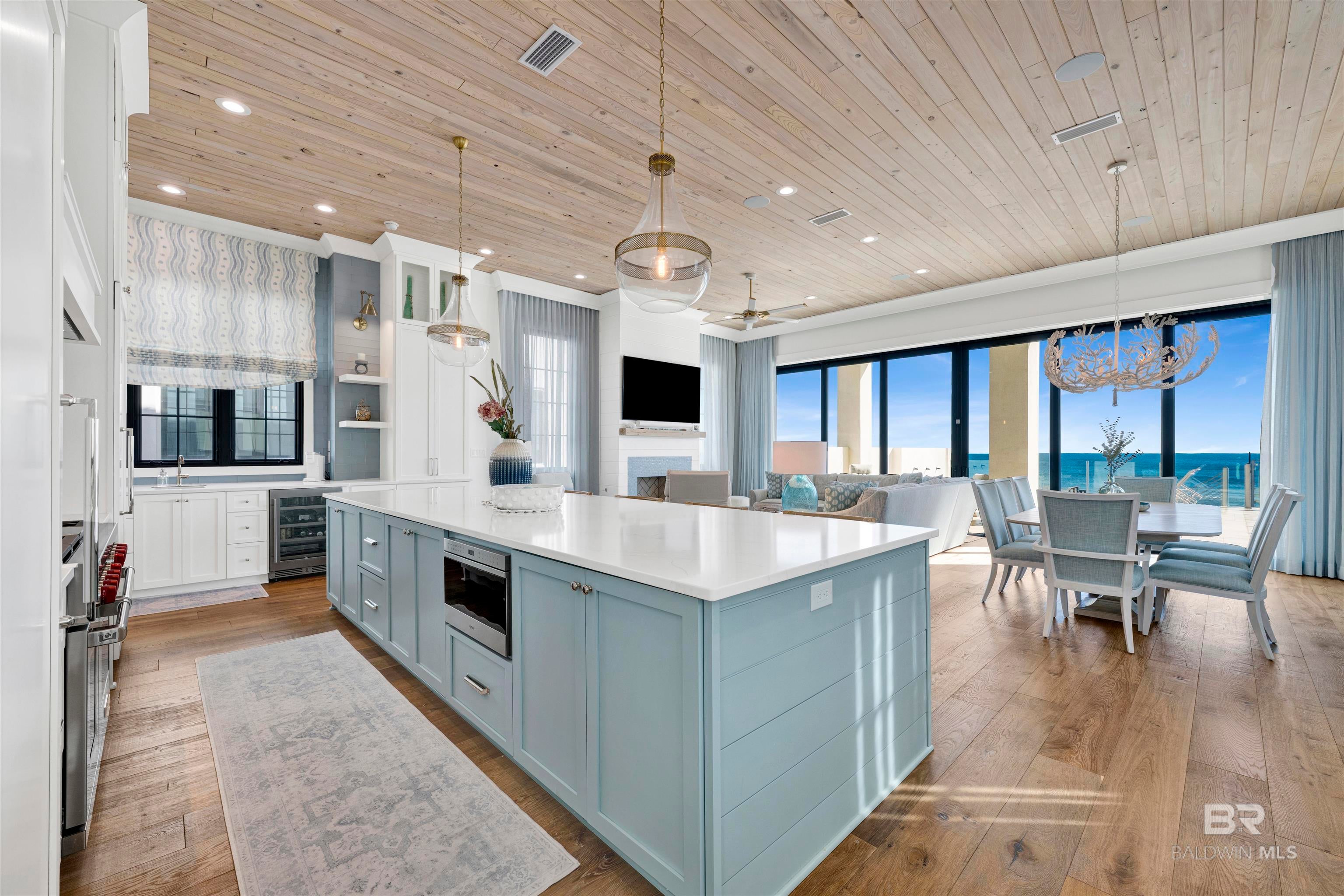 Pensacola, Florida, 32507, United States, 5 Bedrooms Bedrooms, ,6 BathroomsBathrooms,Residential,Active,2015821