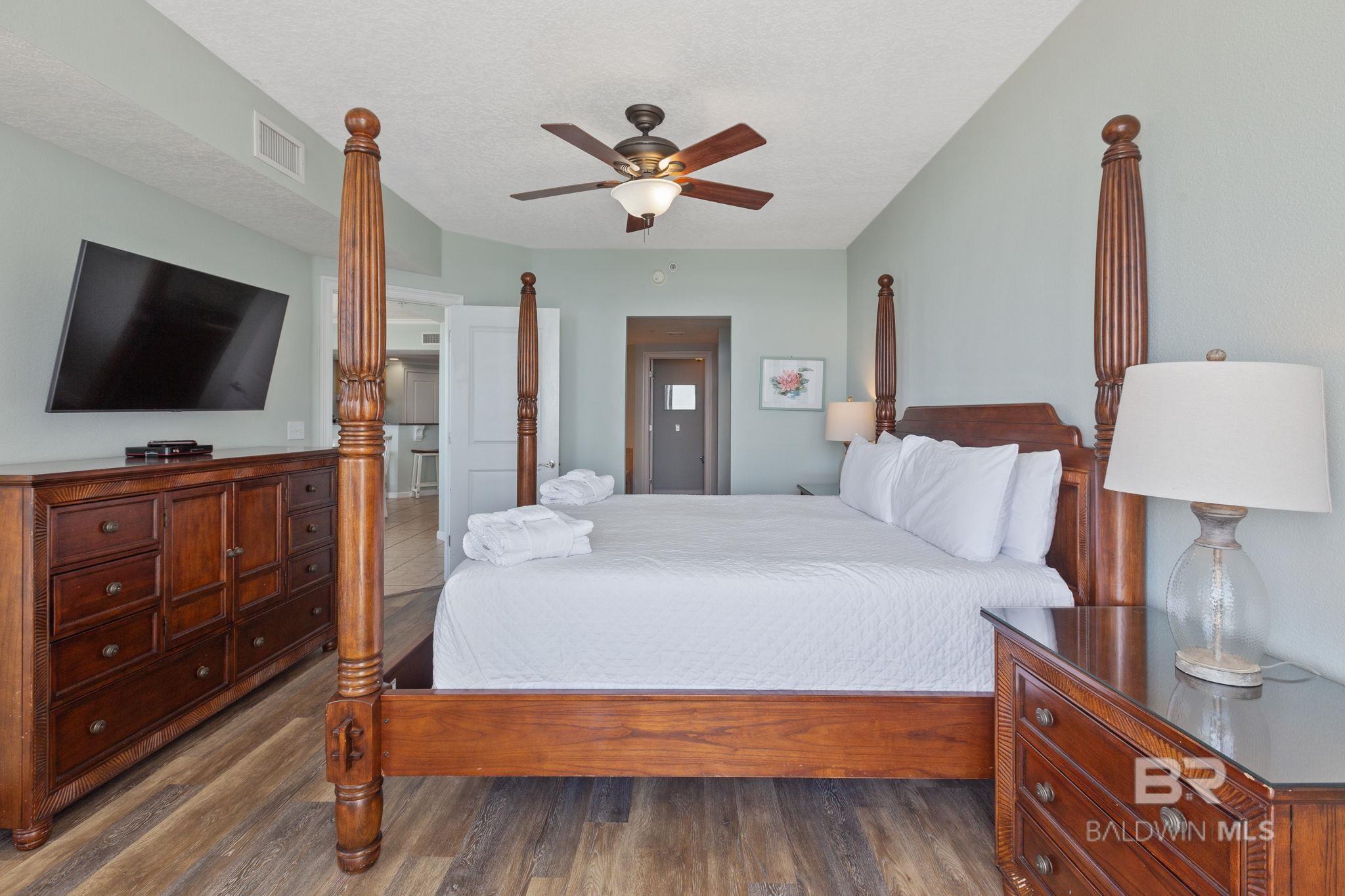 Gulf Shores, Alabama, 36542, United States, 4 Bedrooms Bedrooms, ,4 BathroomsBathrooms,Residential,Active,1946311