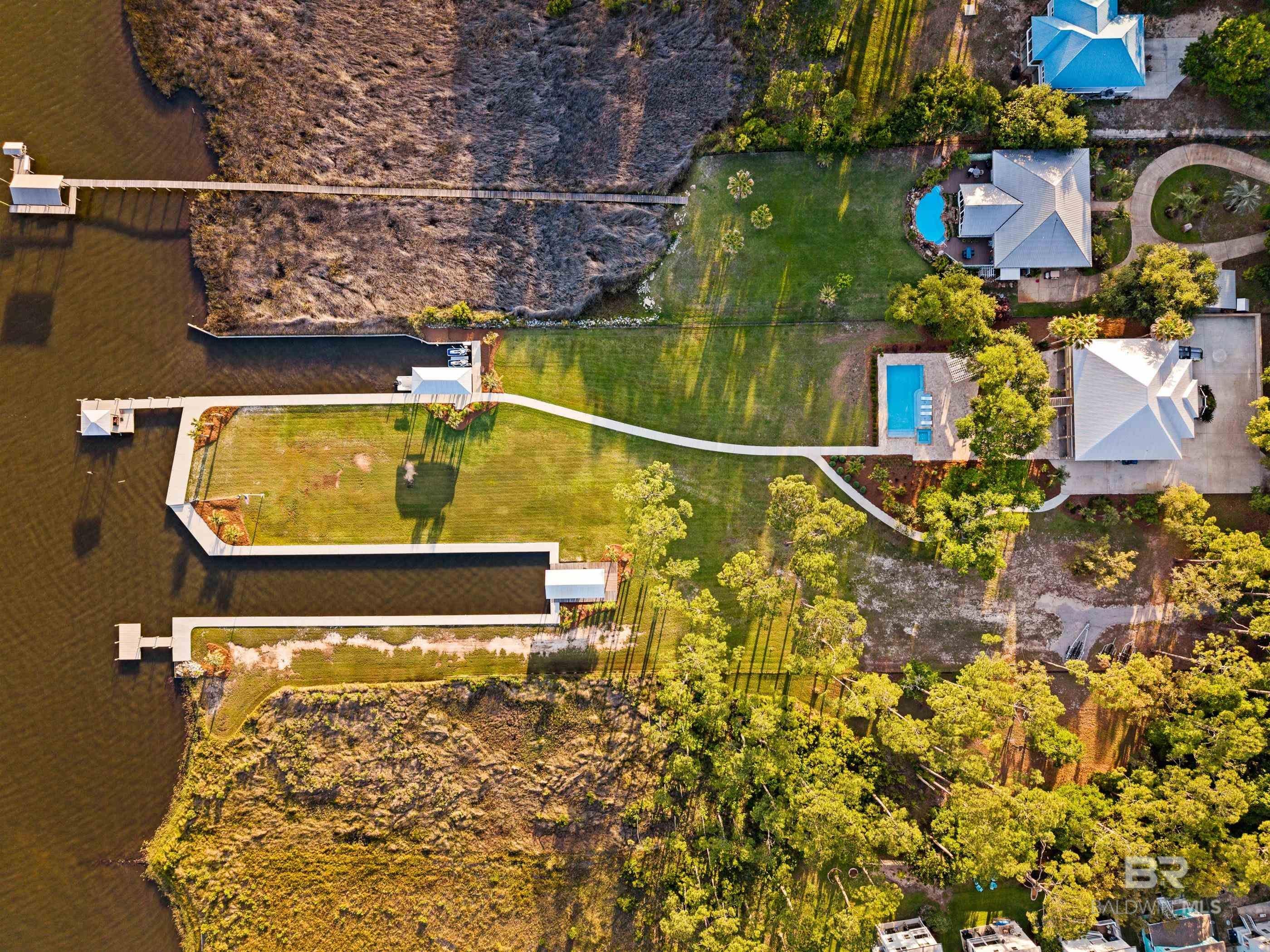 Gulf Shores, Alabama, 36542, United States, 6 Bedrooms Bedrooms, ,4 BathroomsBathrooms,Residential,Active,2044186