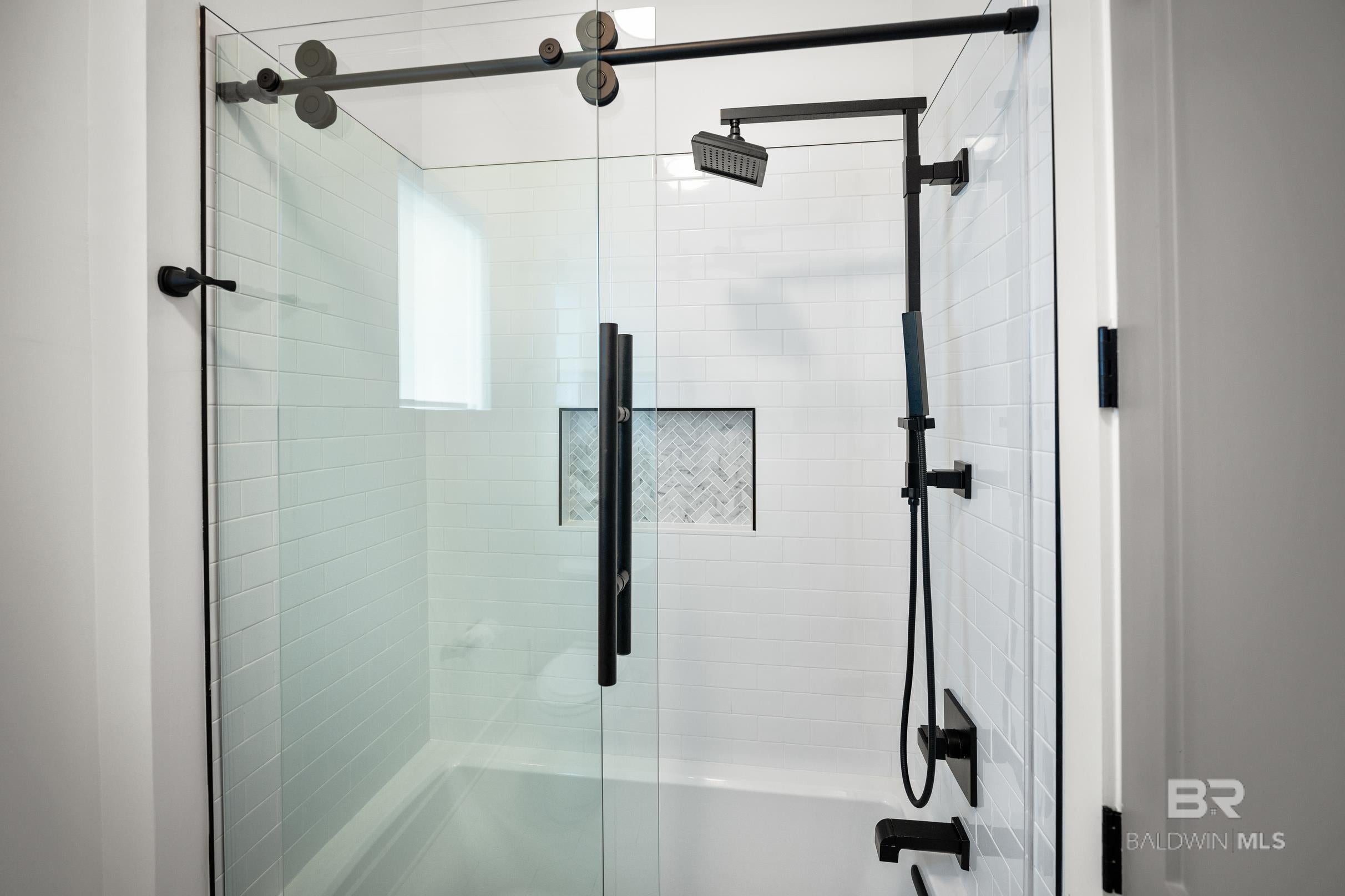 Perdido Key, Florida, 32507, United States, 5 Bedrooms Bedrooms, ,6 BathroomsBathrooms,Residential,Active,2002342